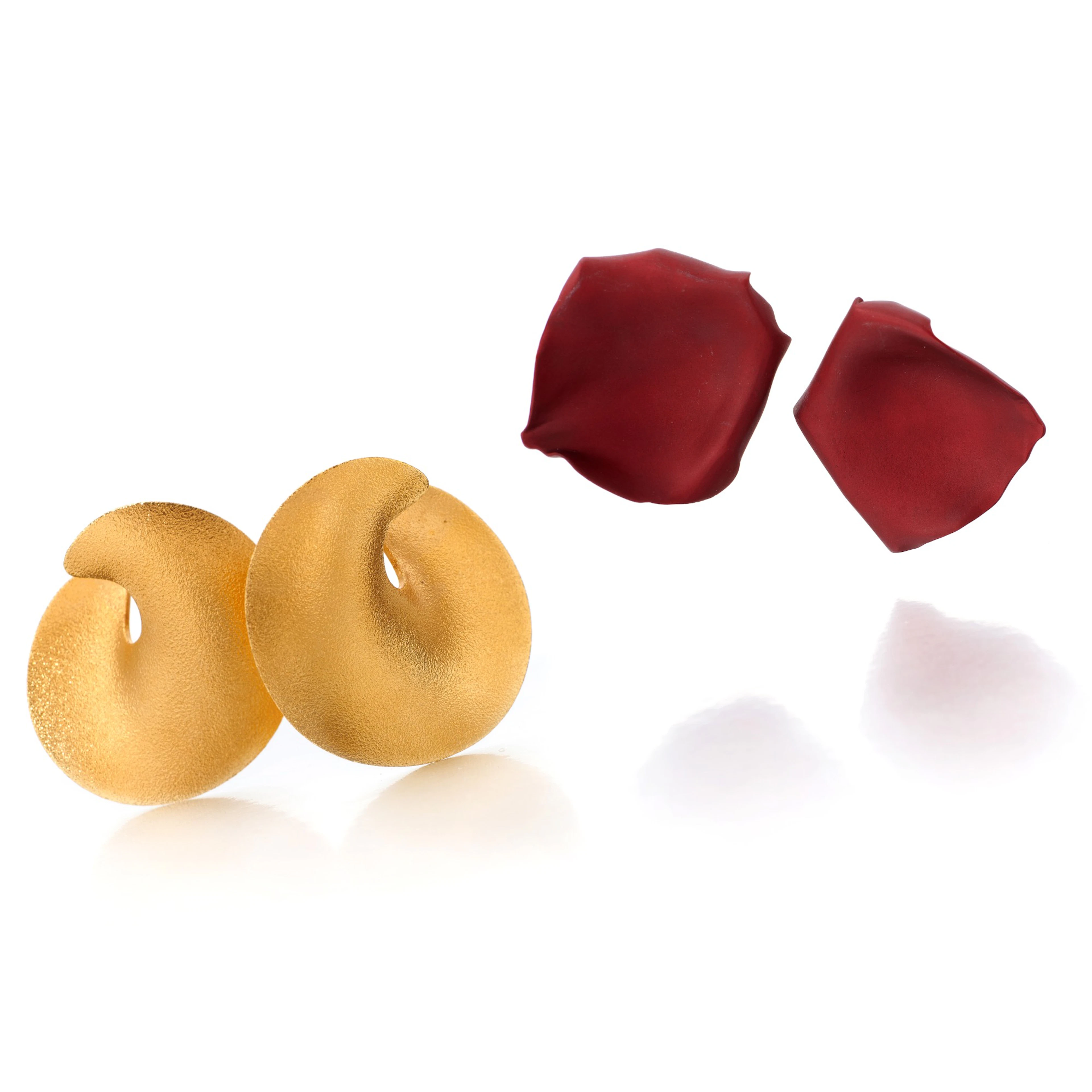 Jar | two pairs of earclips (due paia di orecchini a clip)