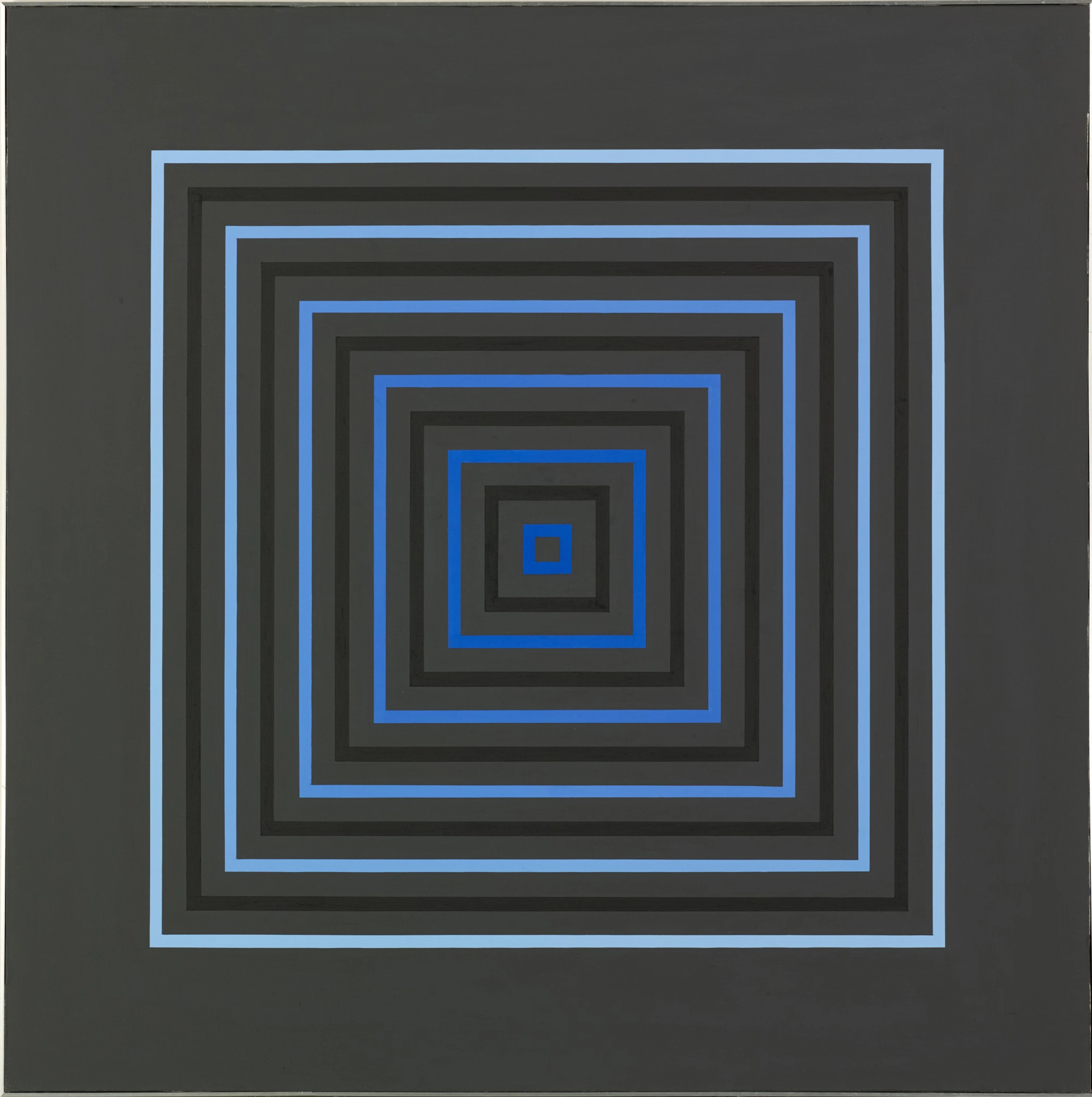 Effetto spaziale in progressione di chiarezze di blu