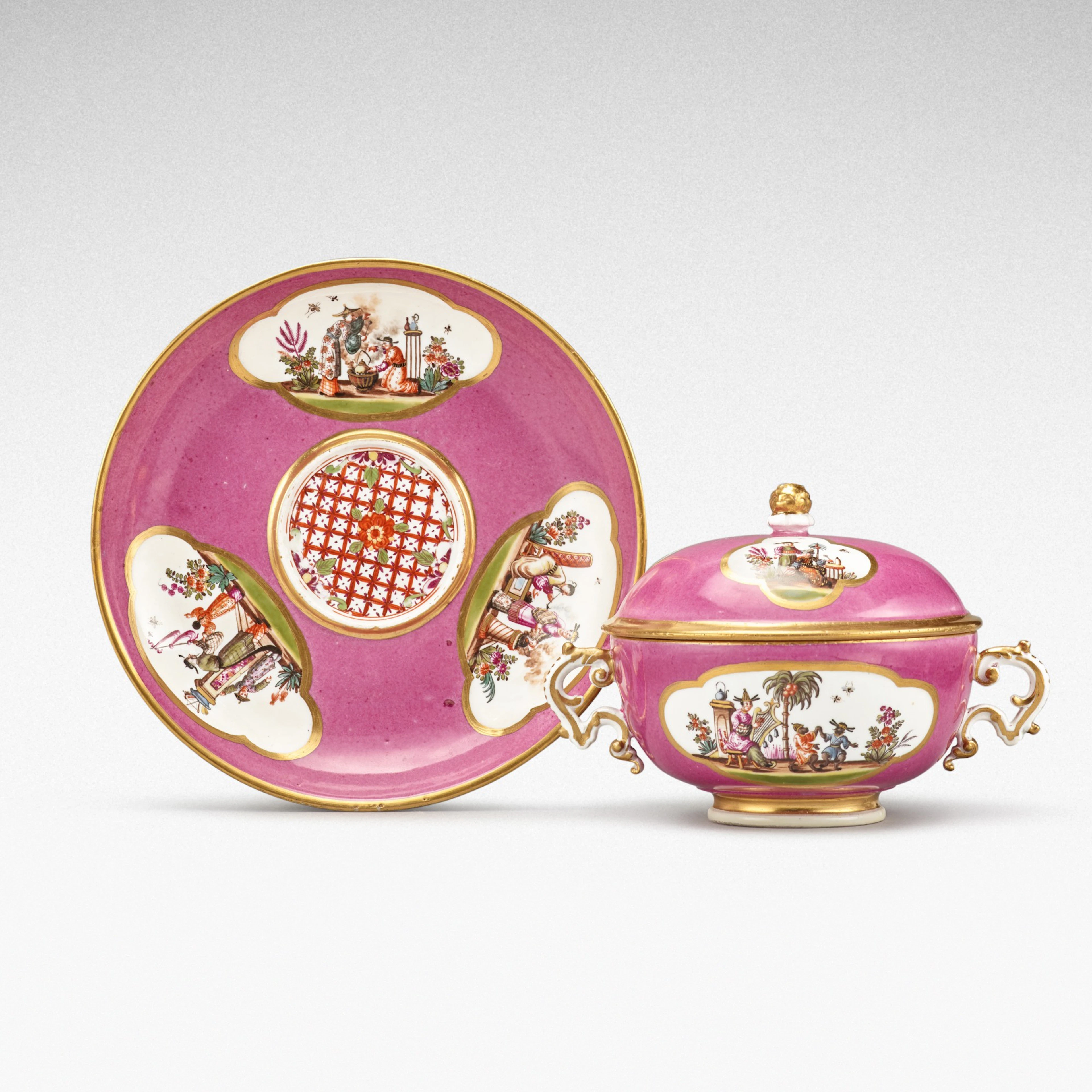 A Meissen purple-ground écuelle, cover and stand, Circa 1730-35