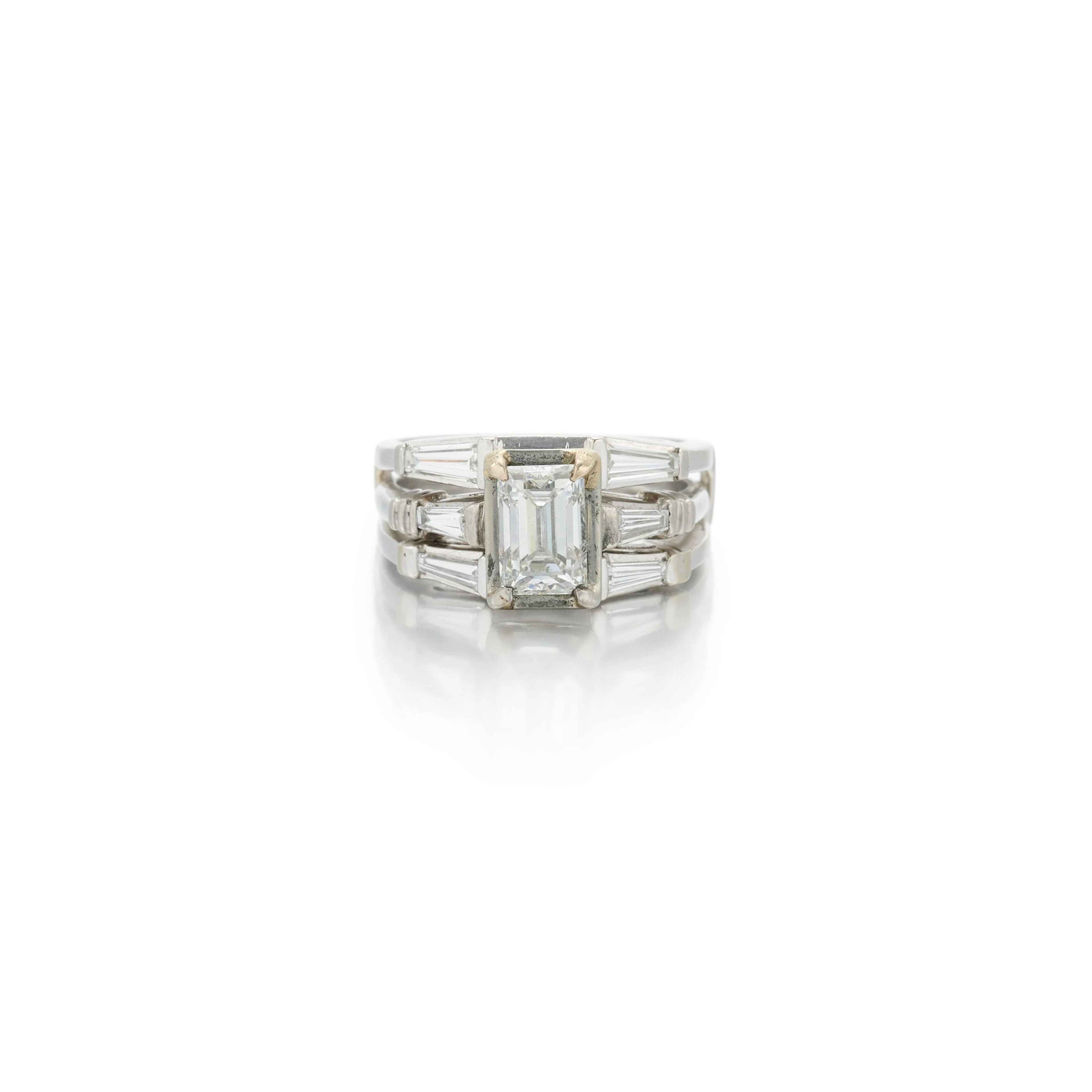 Diamond ring (Anello in diamanti)