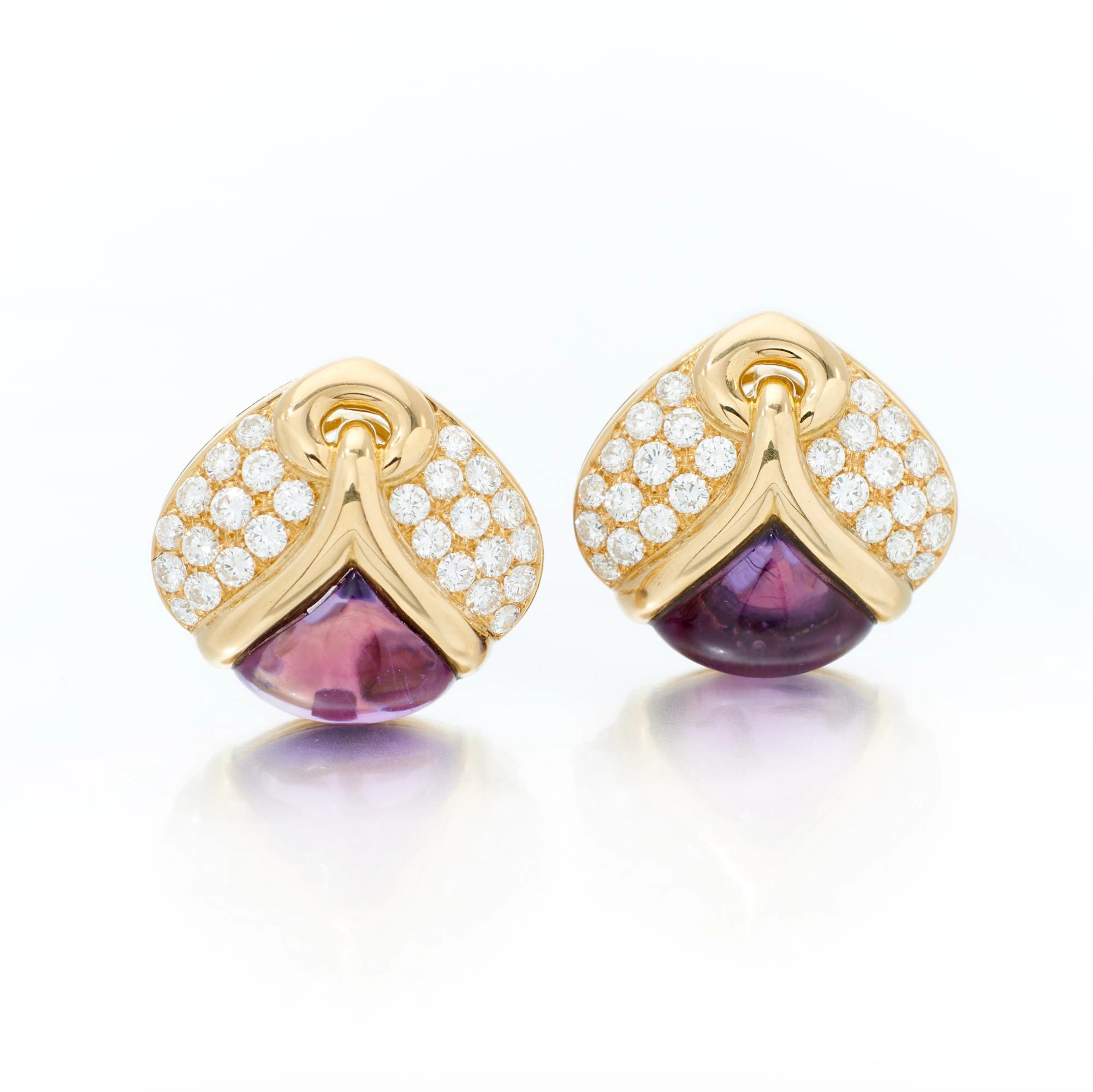 Pair of amethyst and diamond earrings (Paio di orecchini...