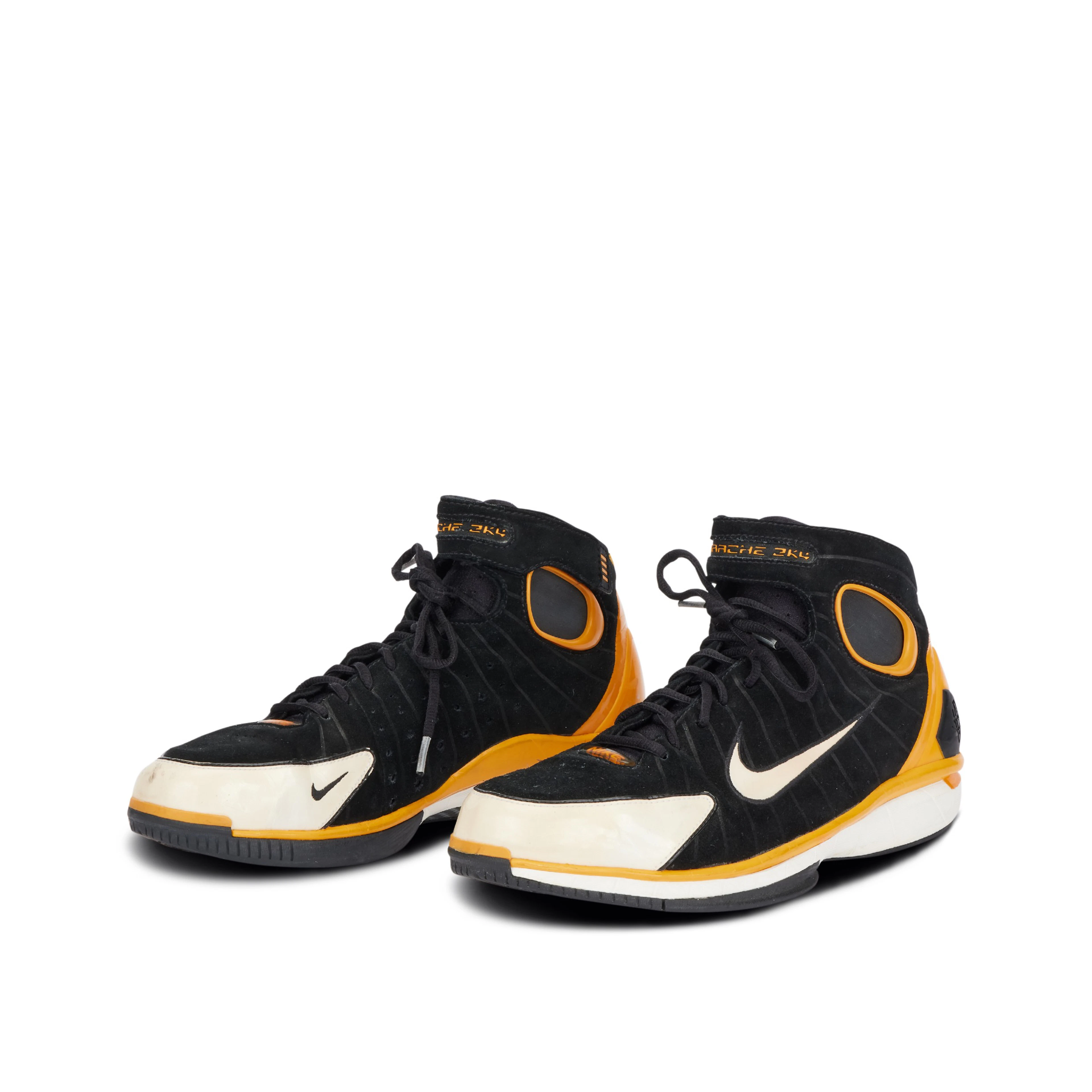Kobe Bryant Game Worn Nike Air Zoom Huarache 2K4 | Size 14