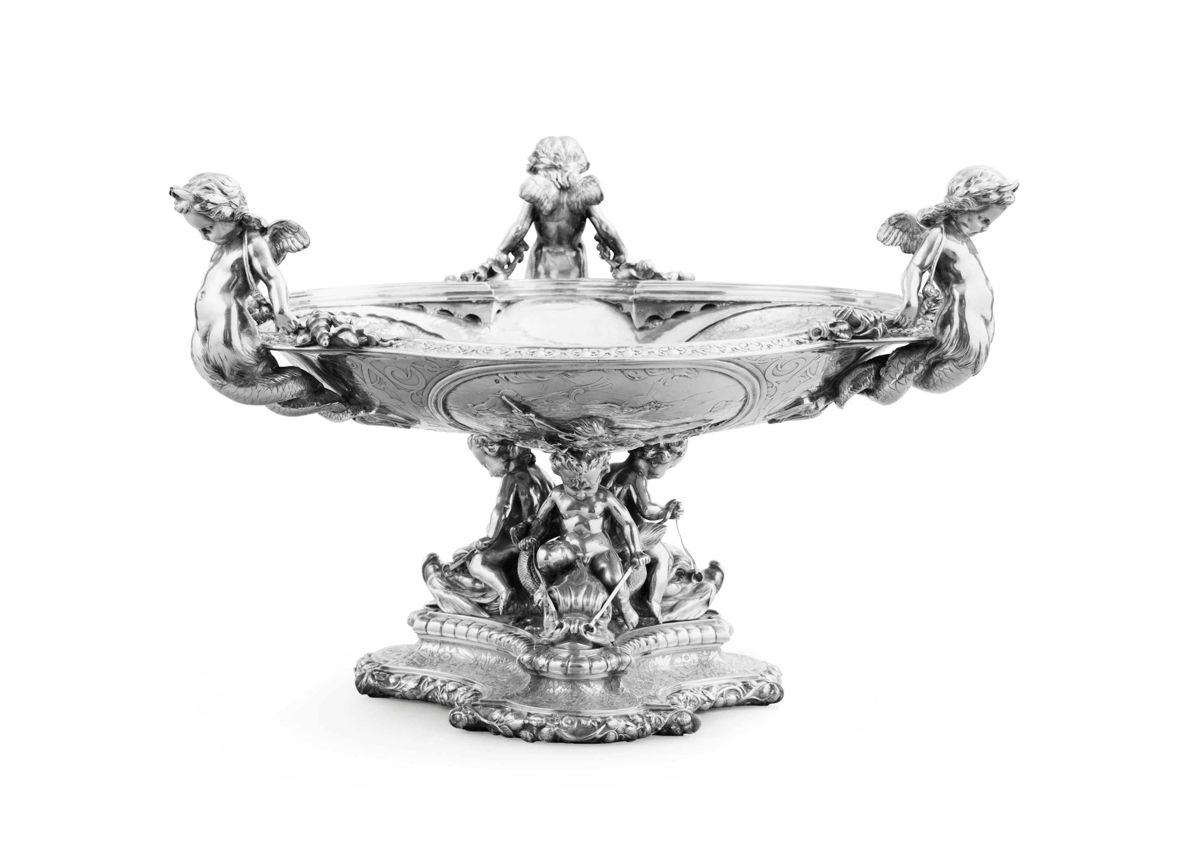 A French silver centretable