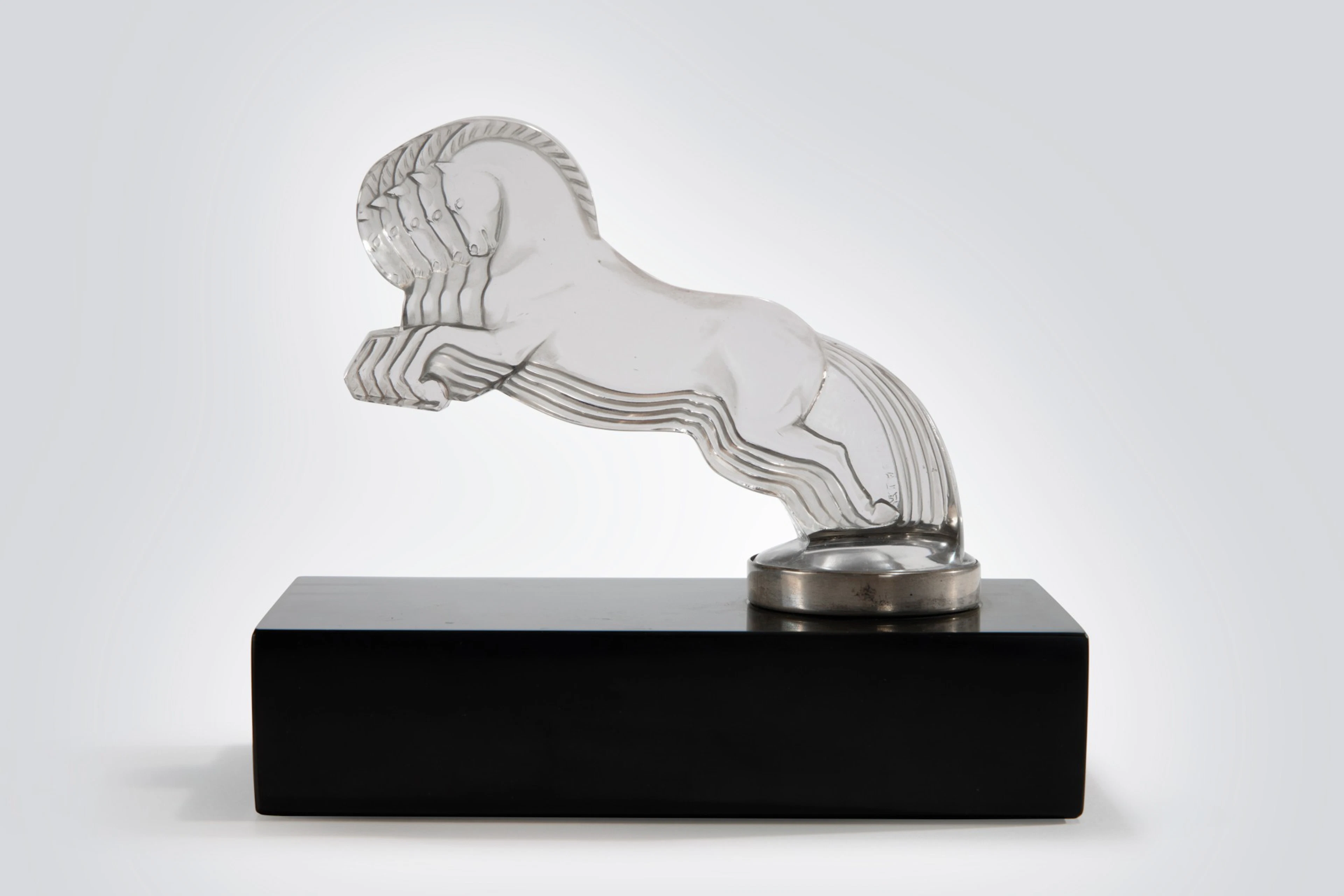 "Cinq Chevaux" Car Mascot