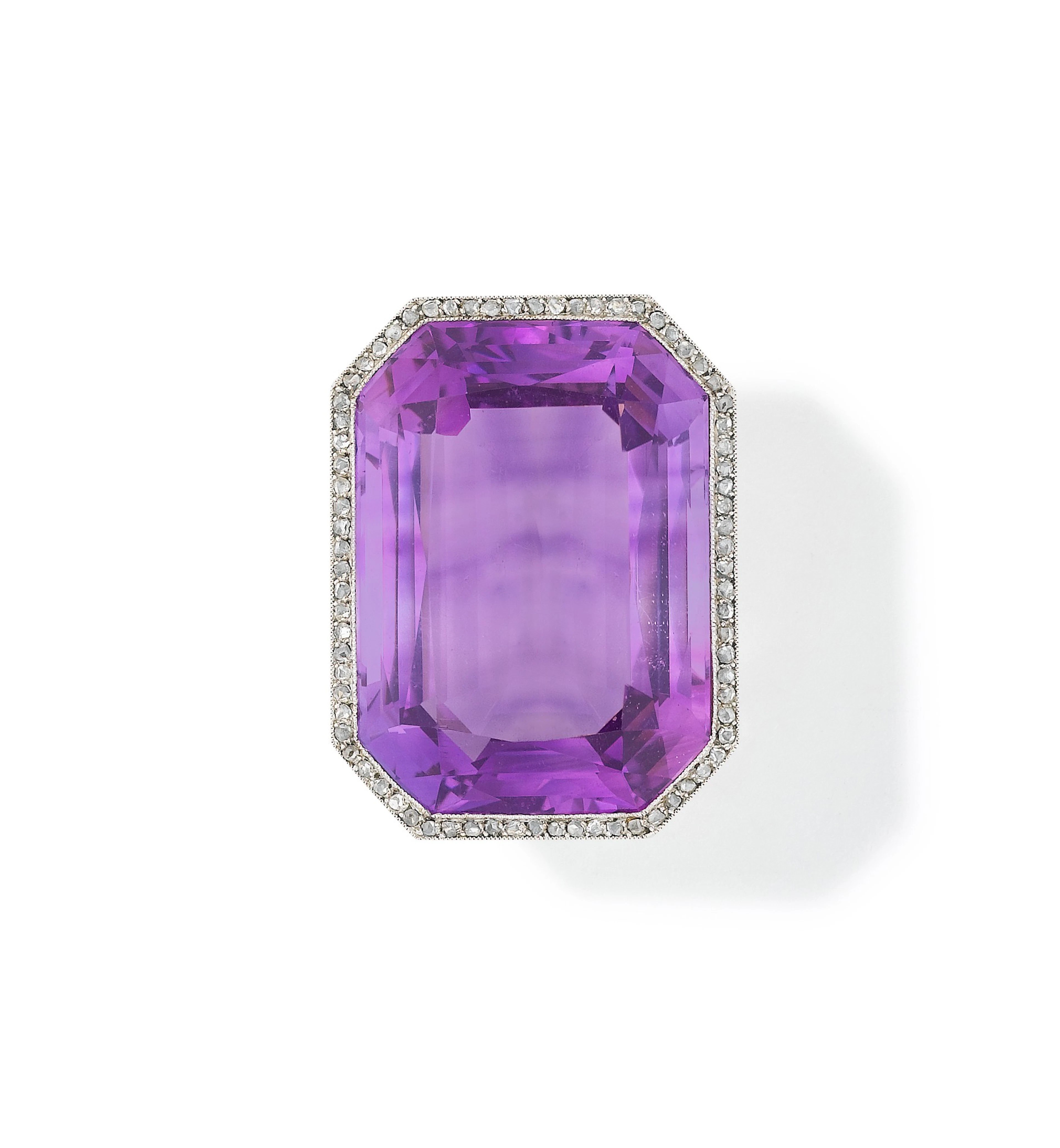 Broche améthyste et diamants | Amethyst and diamond brooch