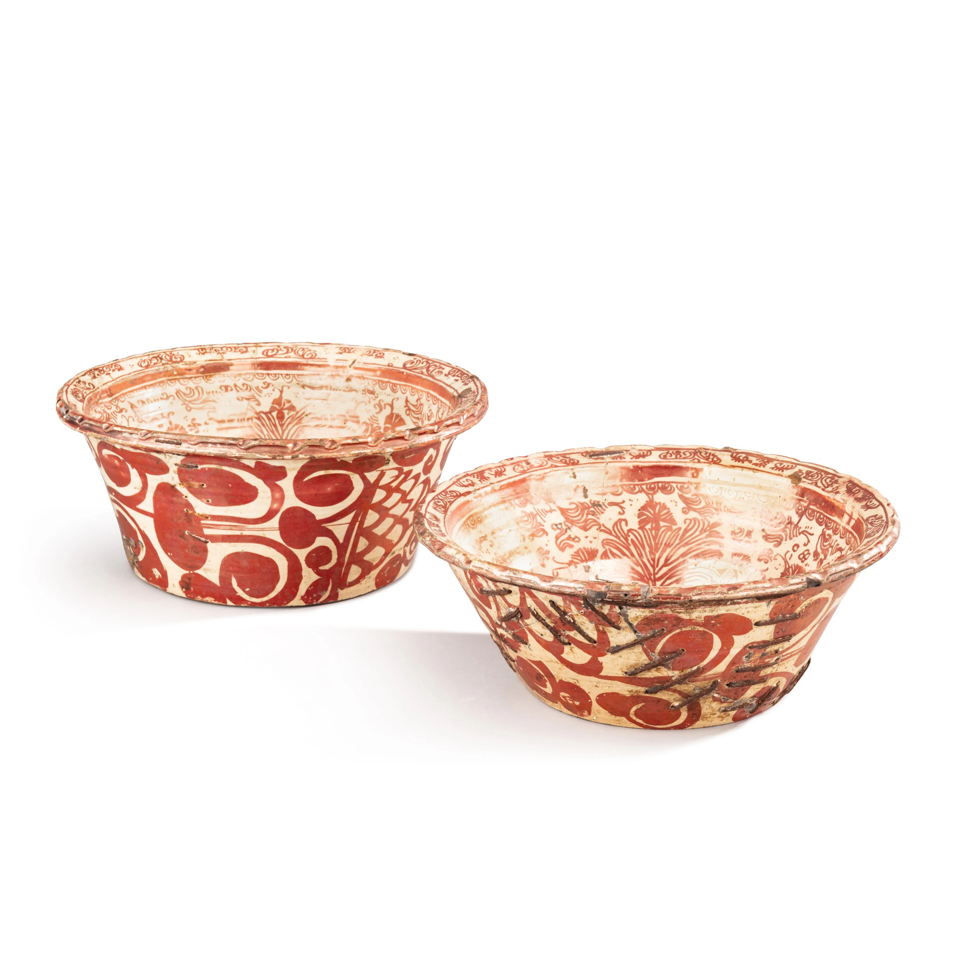 A pair of Hispano Moresque lusterware bowls