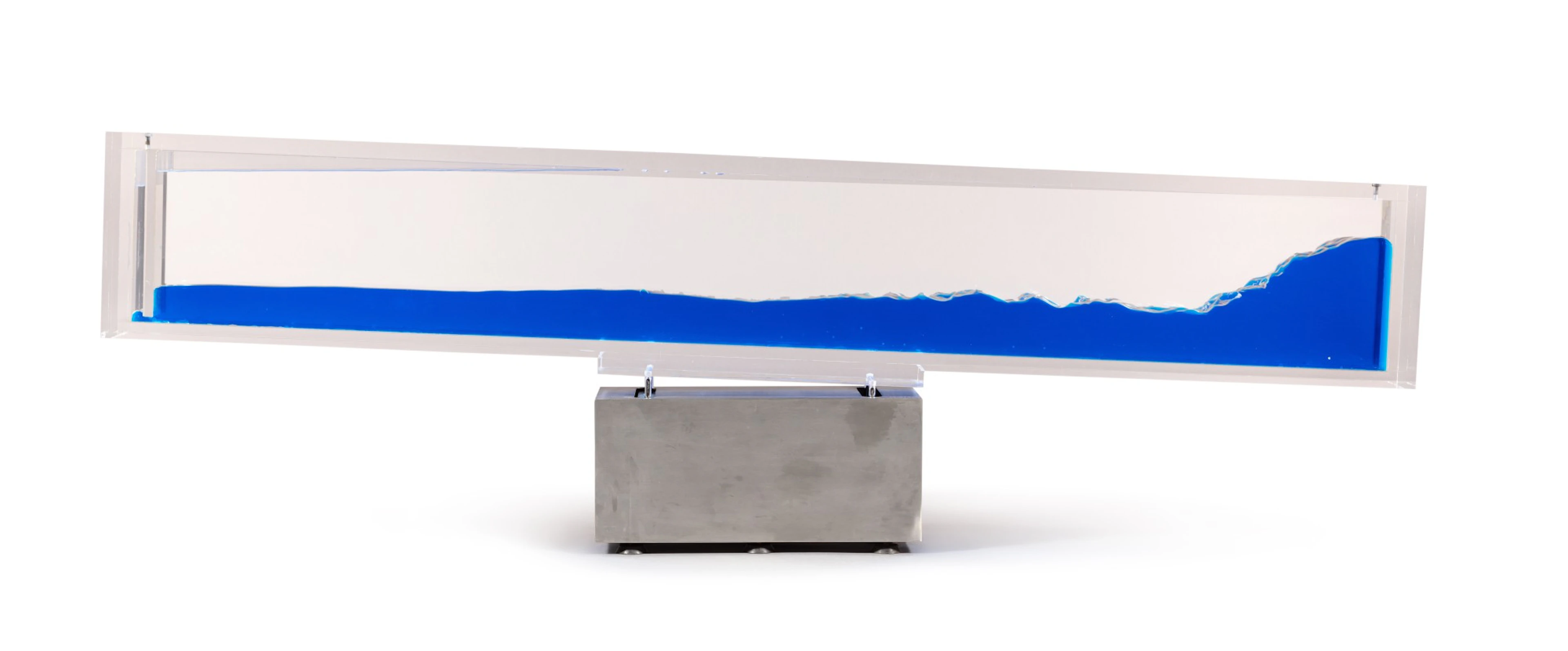 Vague Perpetuelle sculpture, circa 1981 | Sculpture Vague Perpétuelle, vers 1981