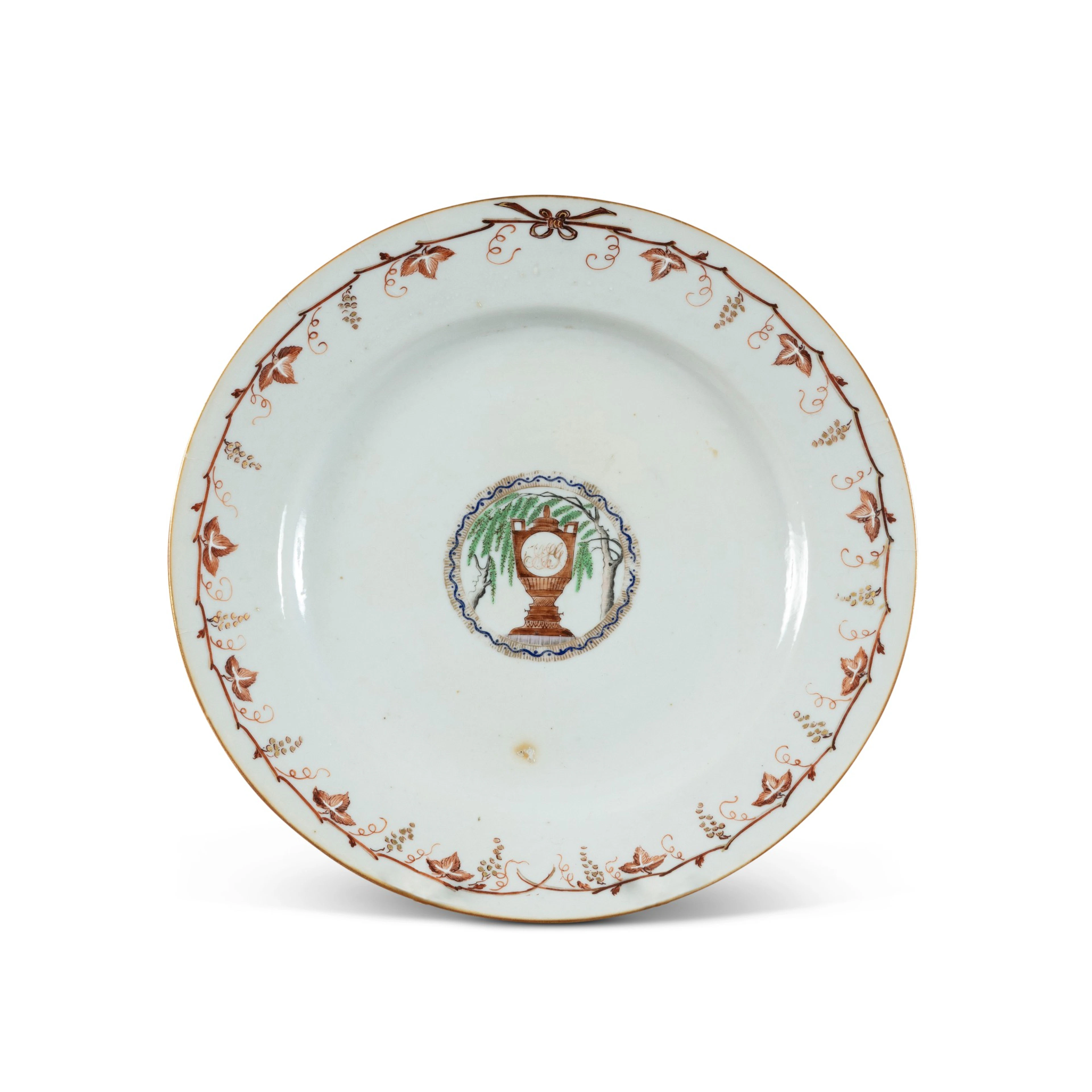 A Compagnie des Indes porcelain plate