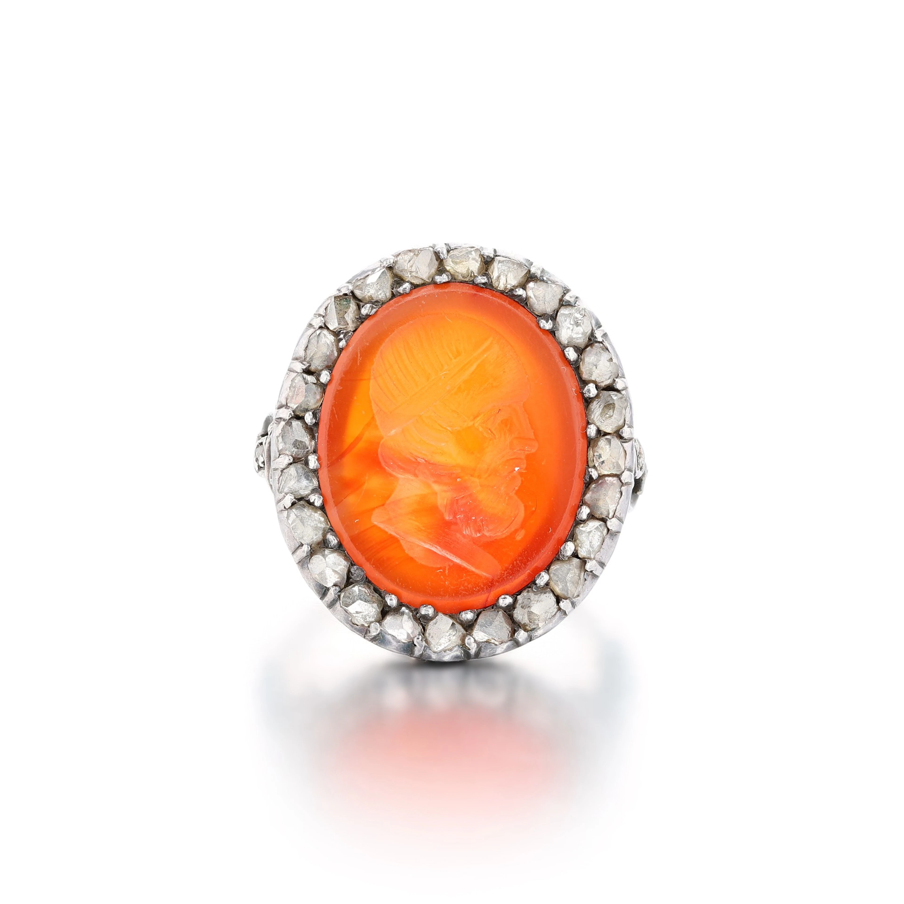 Bague cornaline et diamants | Carnelian and diamond ring