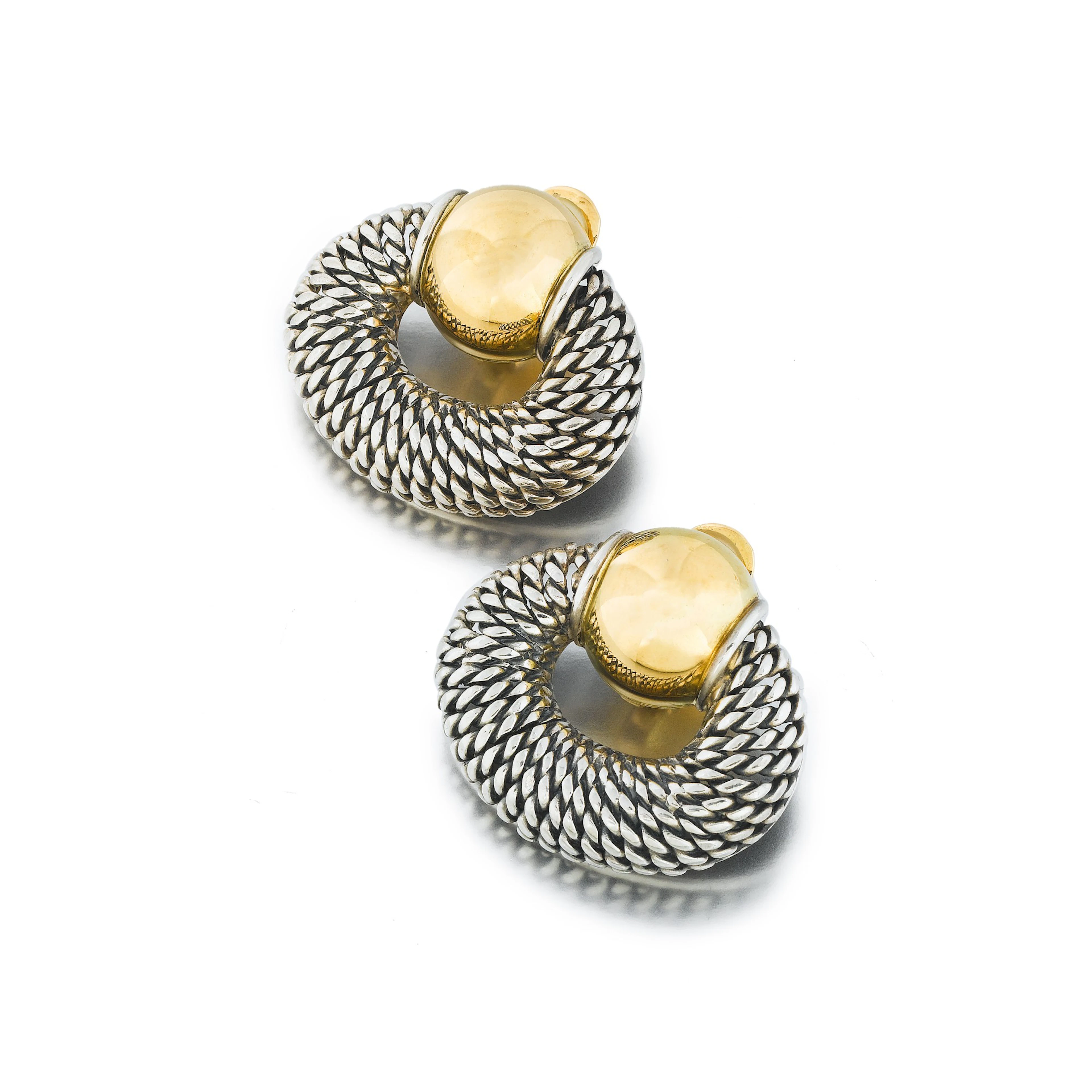 René Boivin | Paire de clips d'oreille argent et or