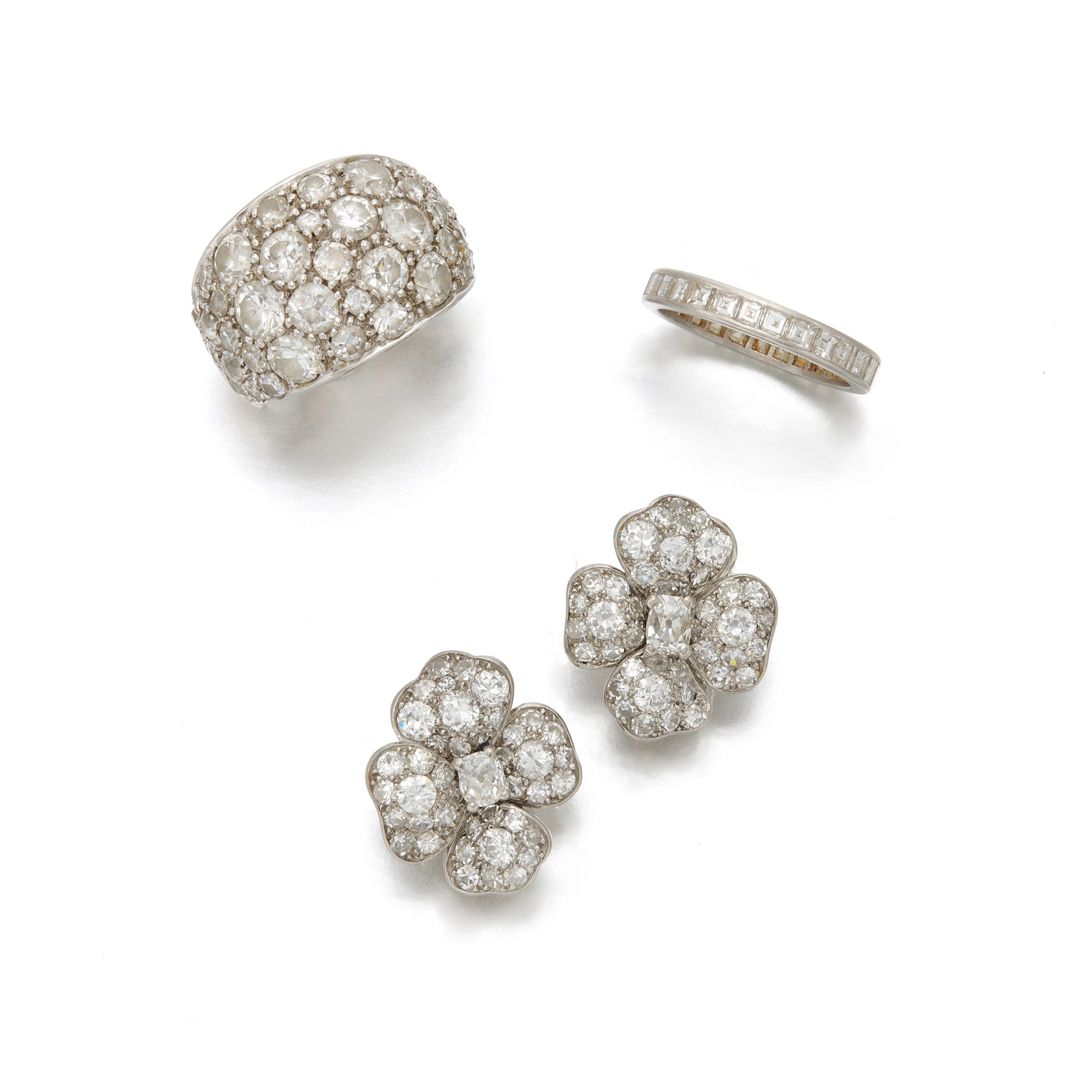 Cartier, Diamond pair of earrings and two rings (Cartier