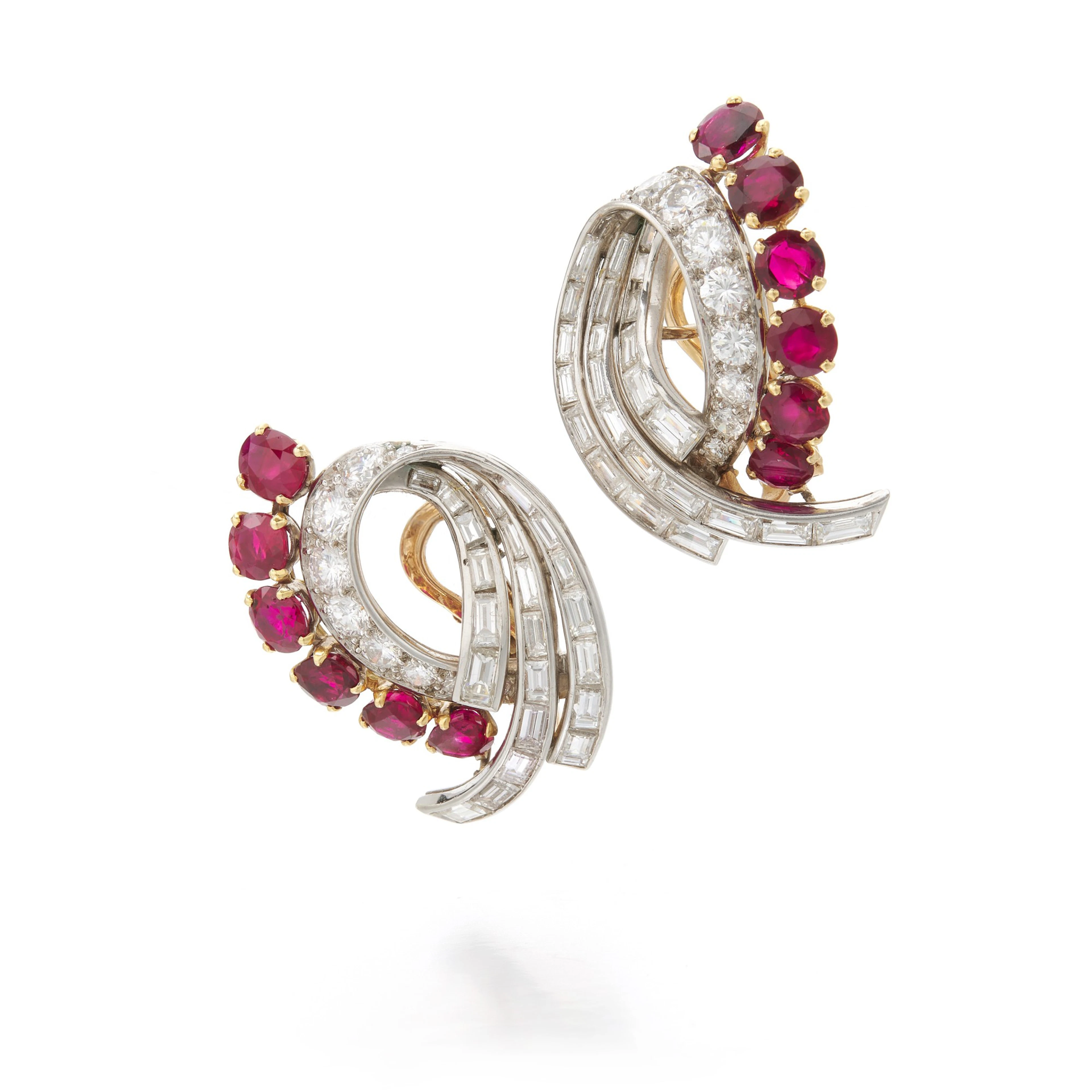 Ruby and diamond earrings (Orecchini in rubini e diamanti)