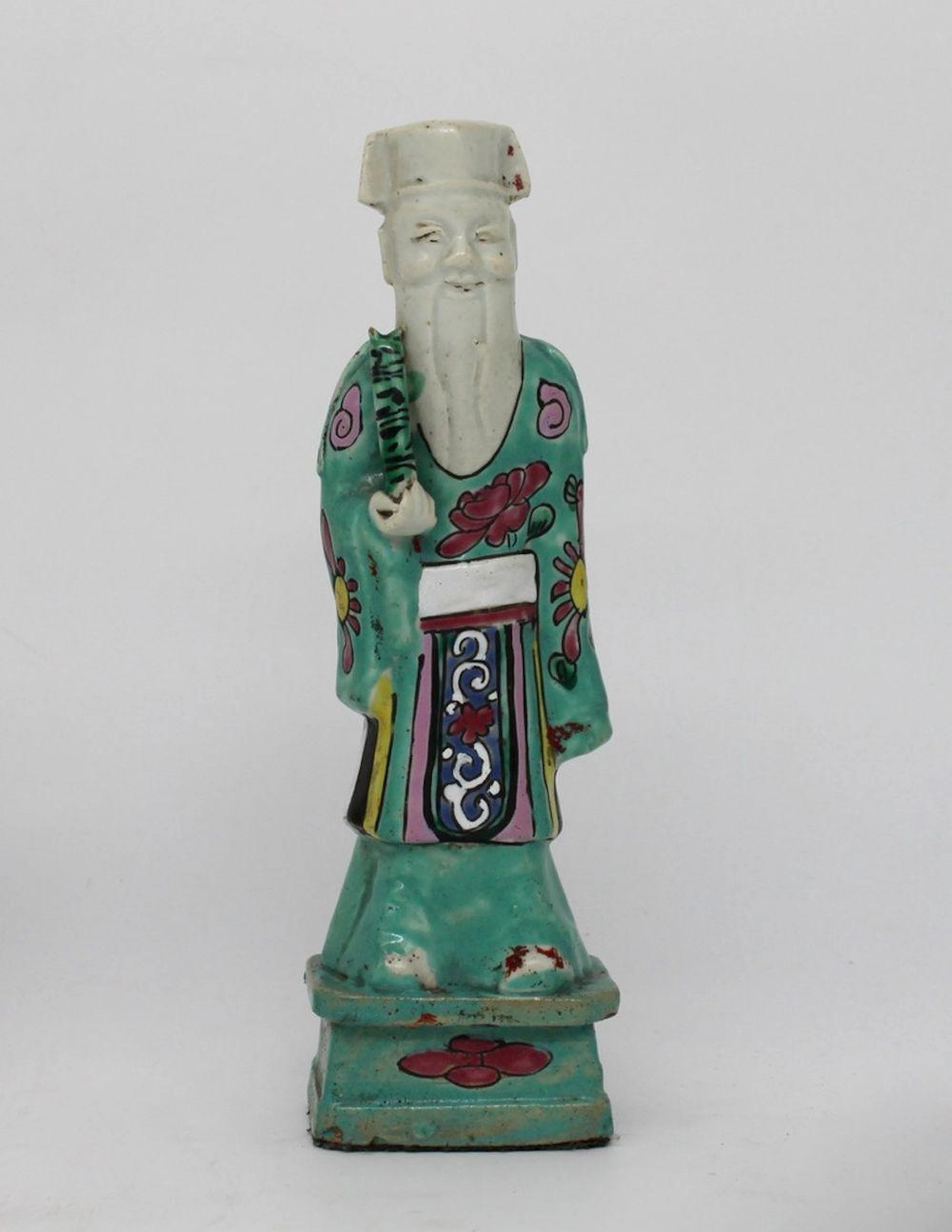 Figura Cinese in porcellana policroma - A Chinese polychrome porcelain figure