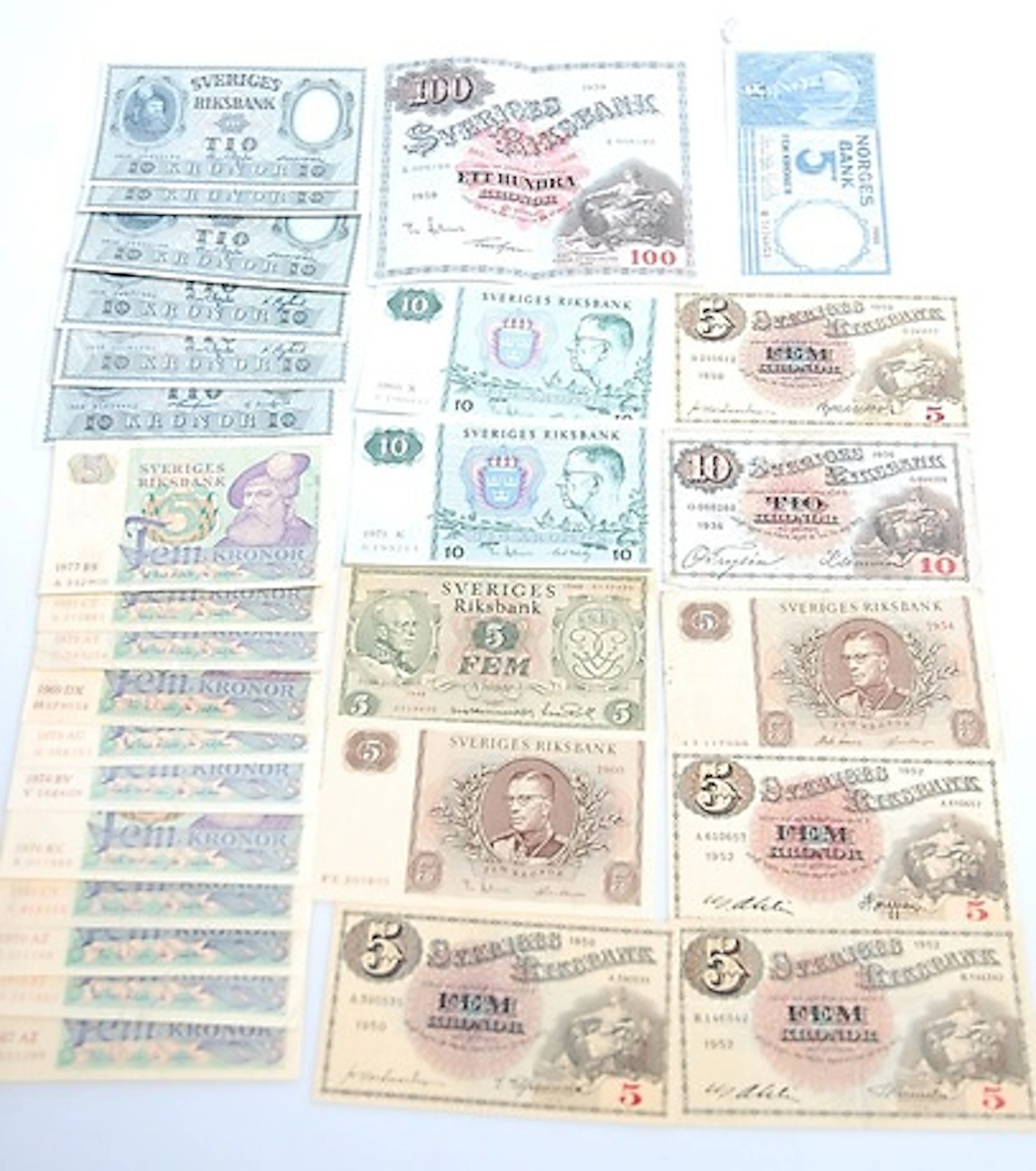 SEDLAR, 28 st, svenska 1 st Norsk 1940-197…