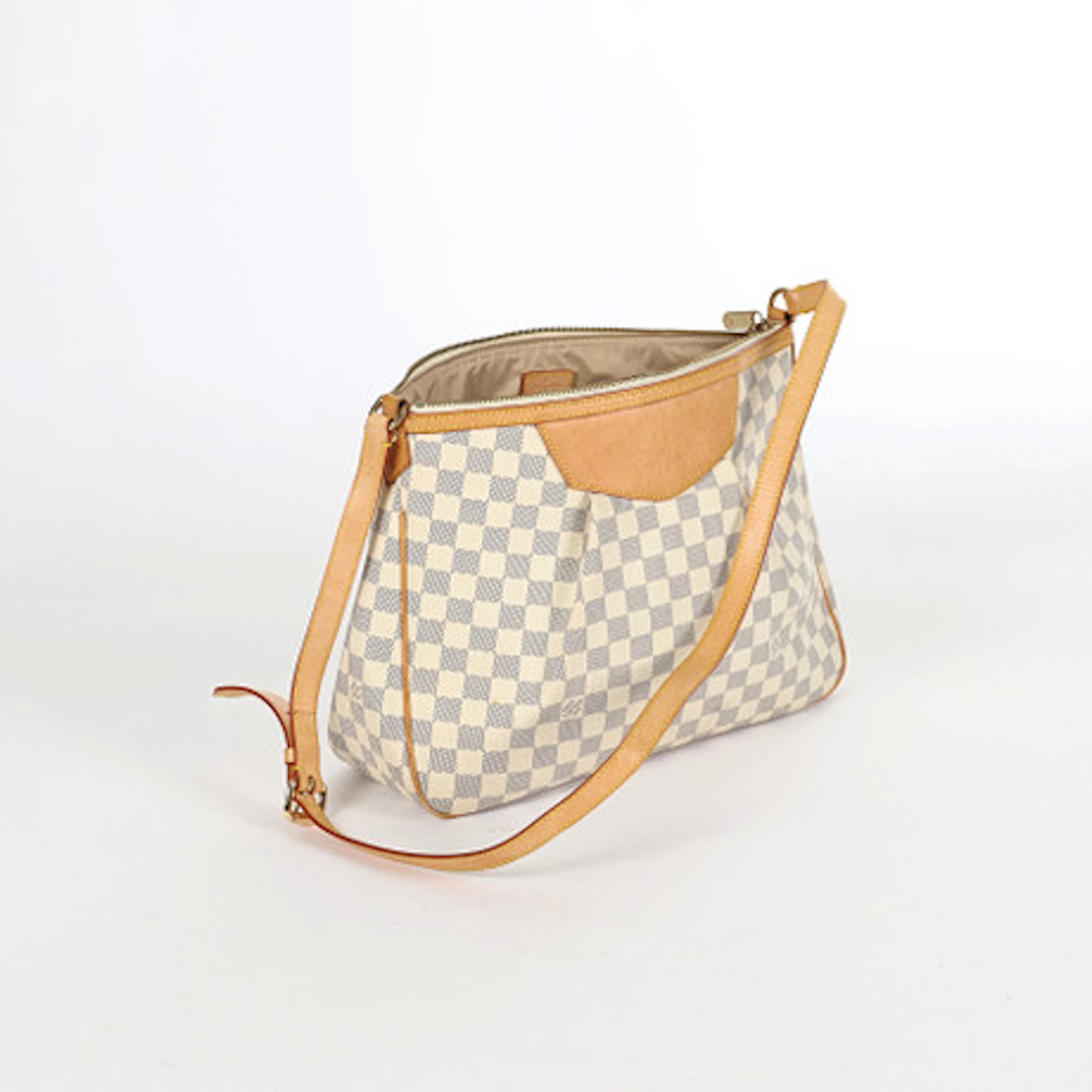 LOUIS VUITTON. Väska, "Siracusa MM".