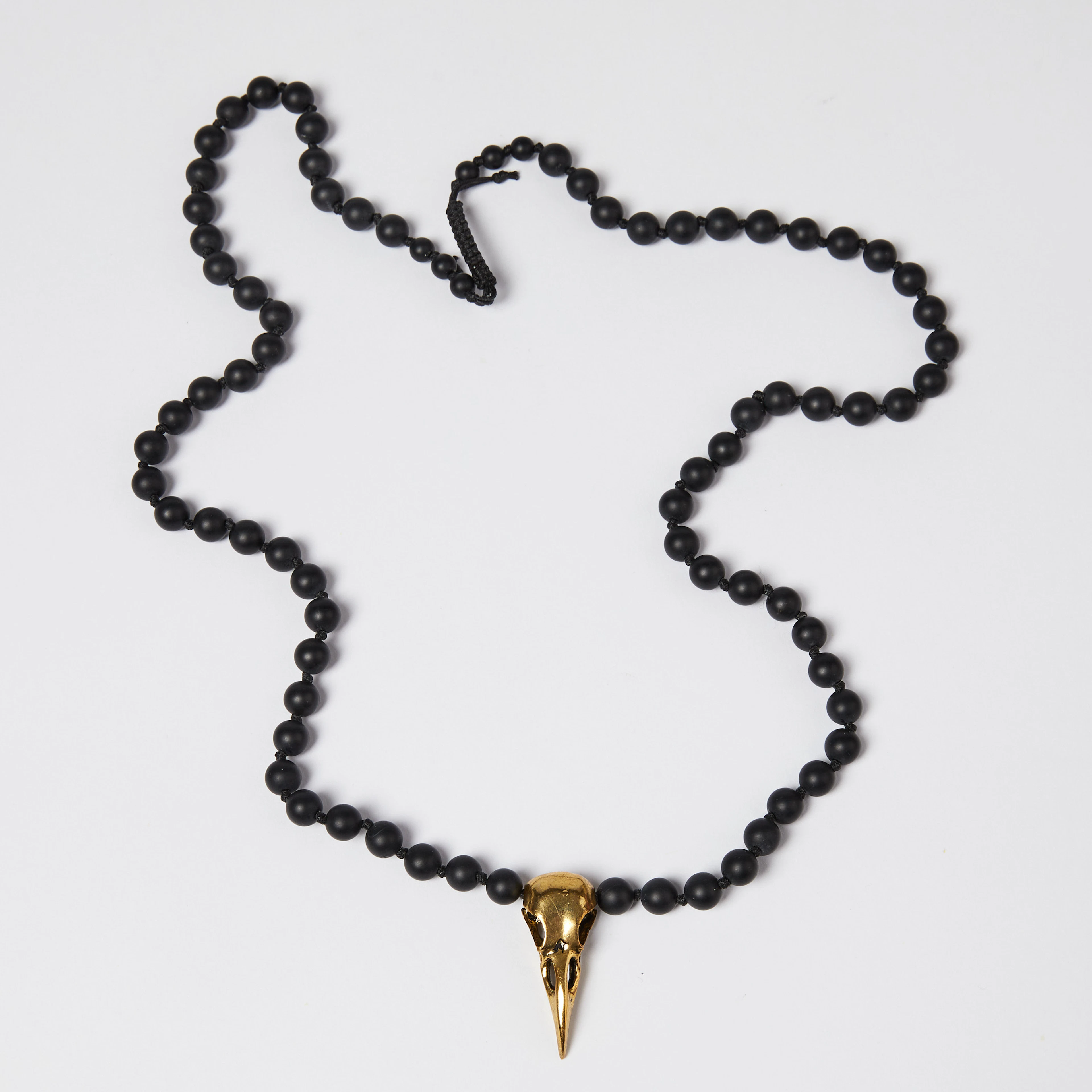 Eddie Borgo halsband med svarta kulor o hänge