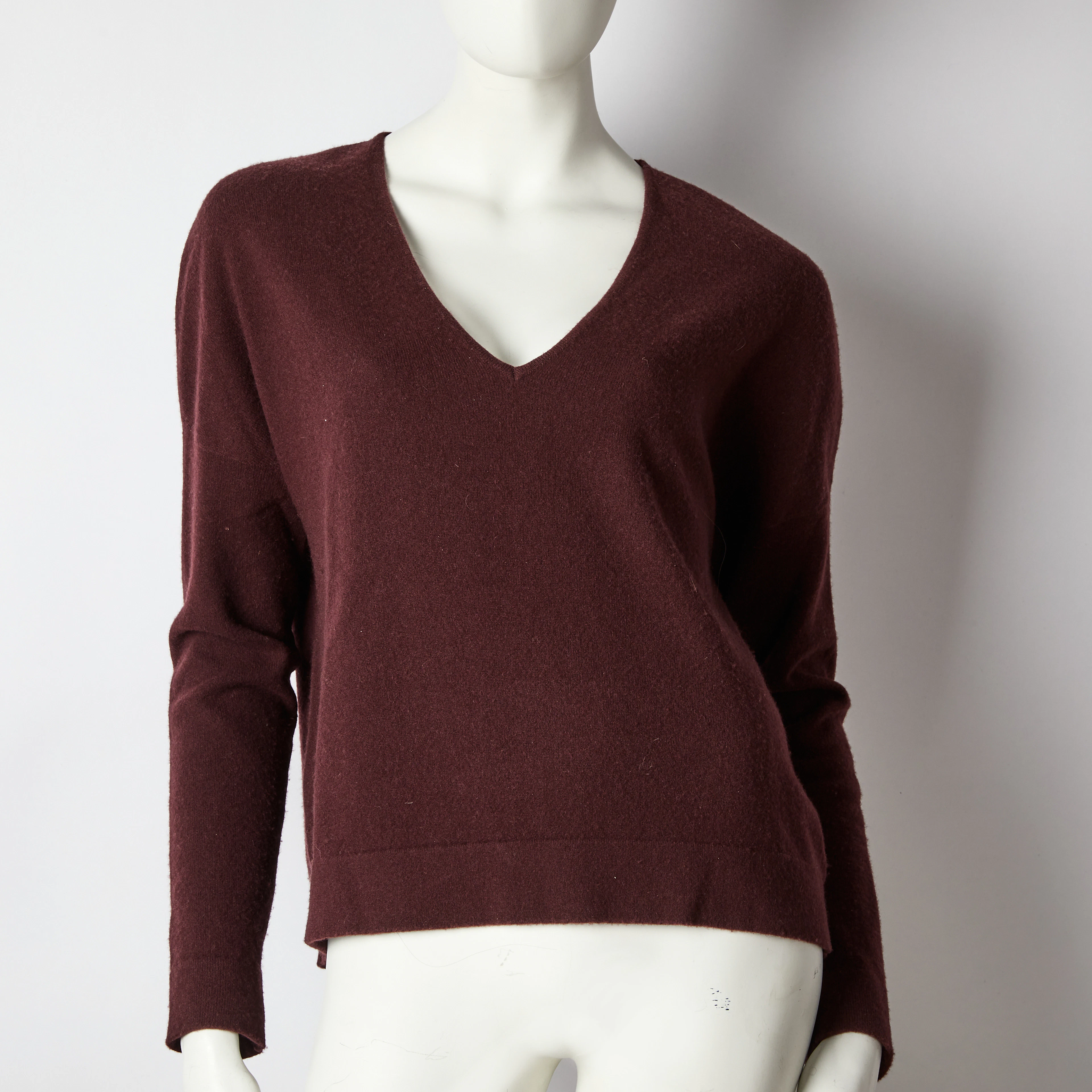 Giambattista Valli v-ringad tröja vinröd cashmere