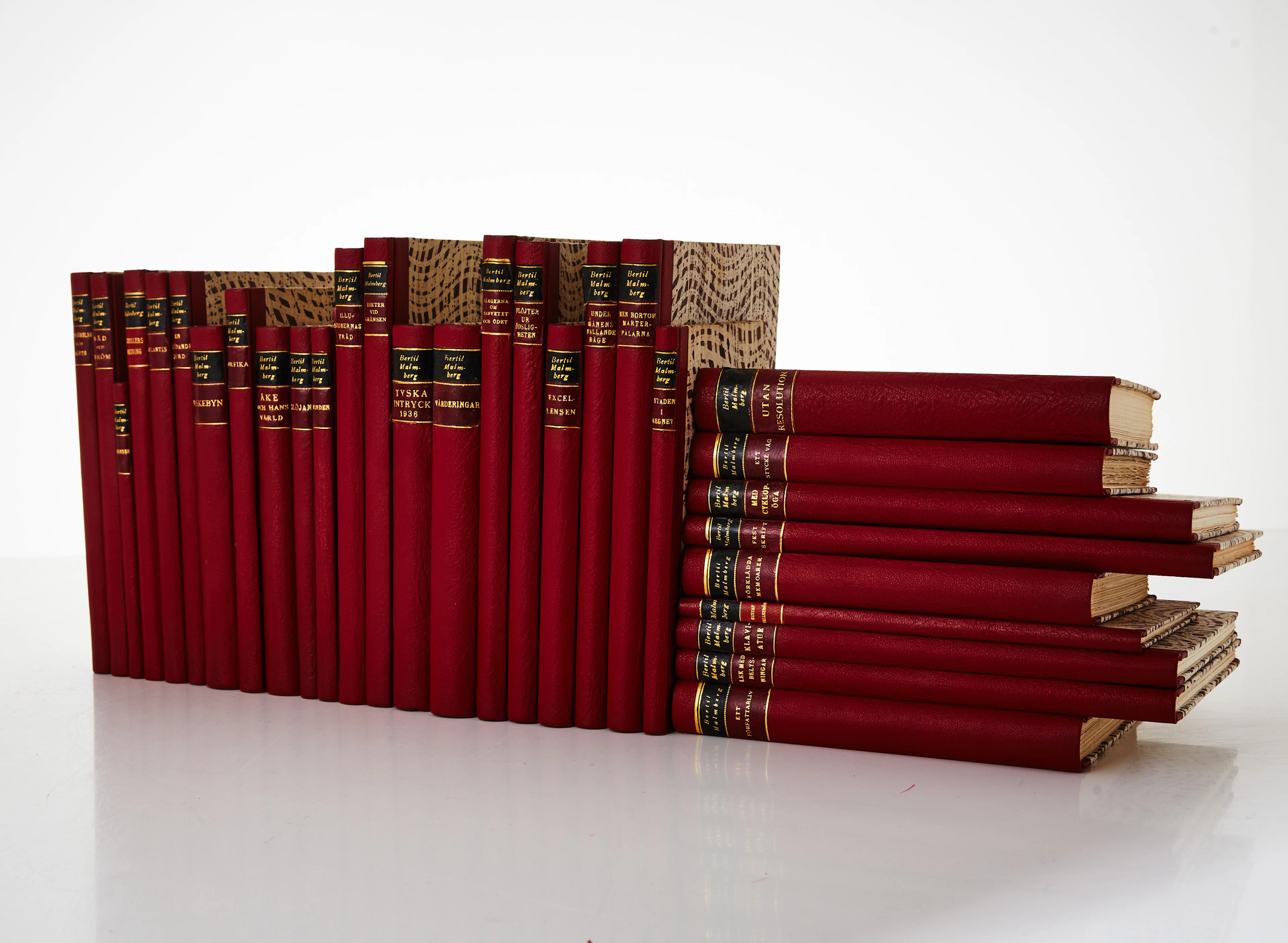 Bertil Malmberg, 30 vol.