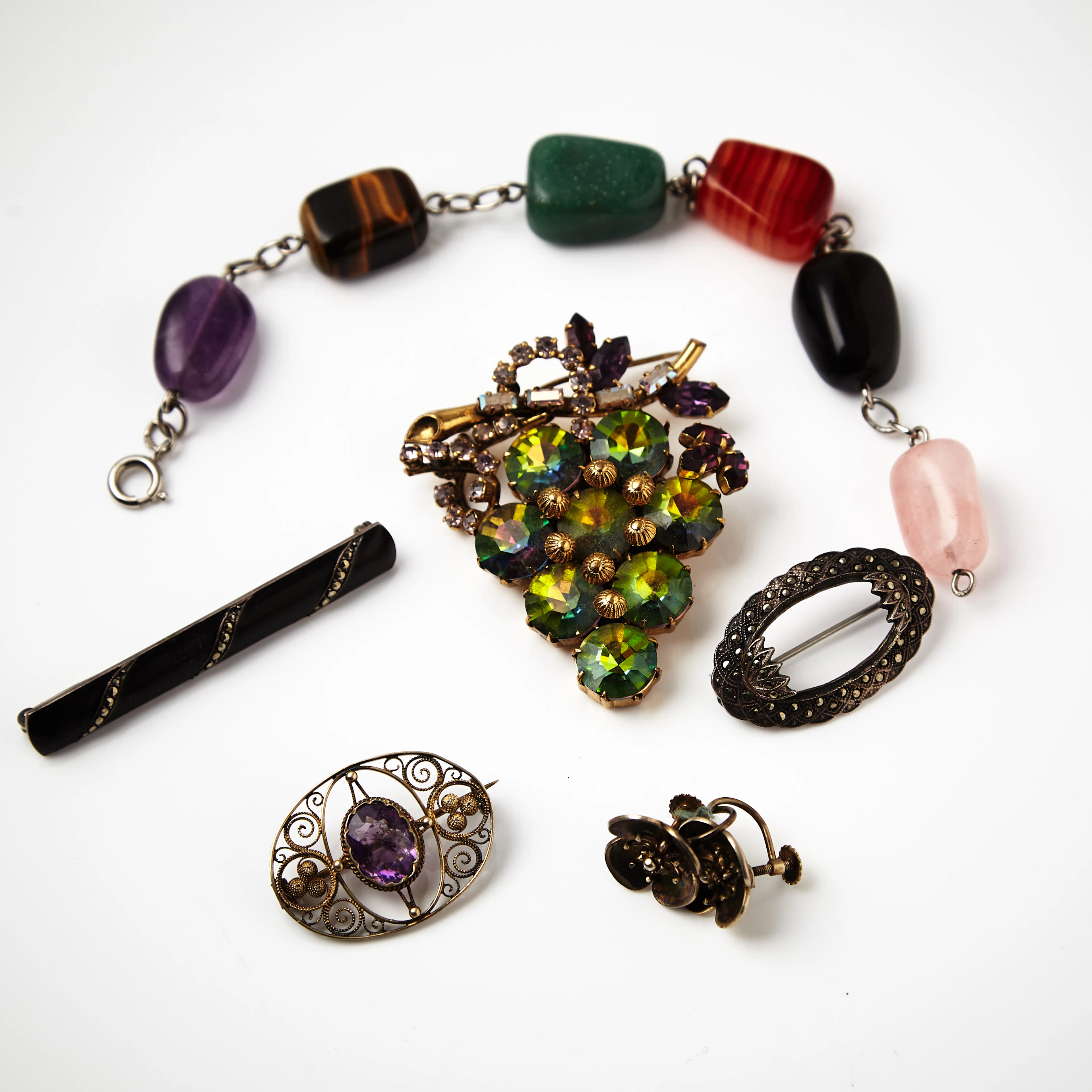 Bijouterier halsband broscher