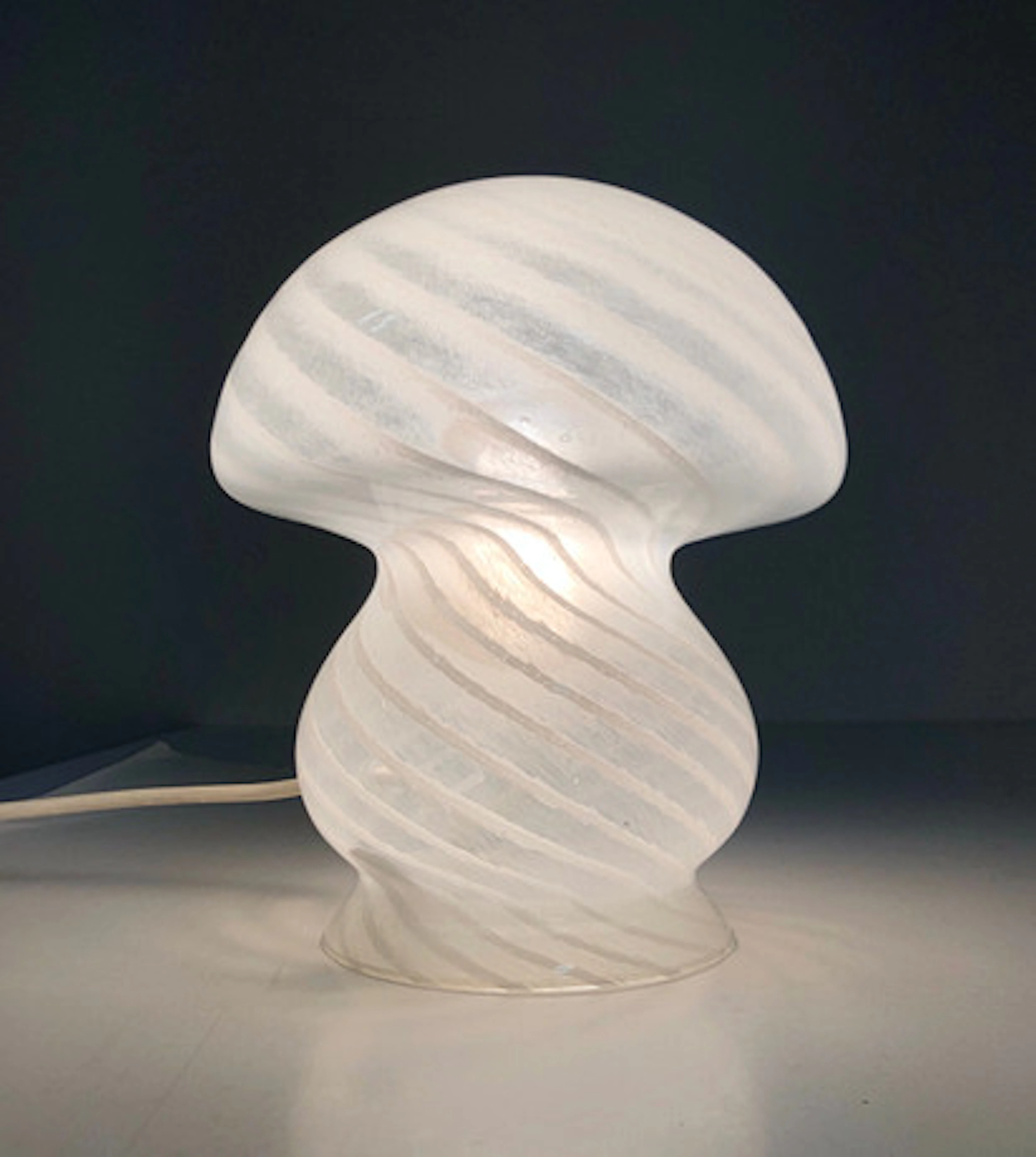 1980-talet Murano stil svamp lampa.