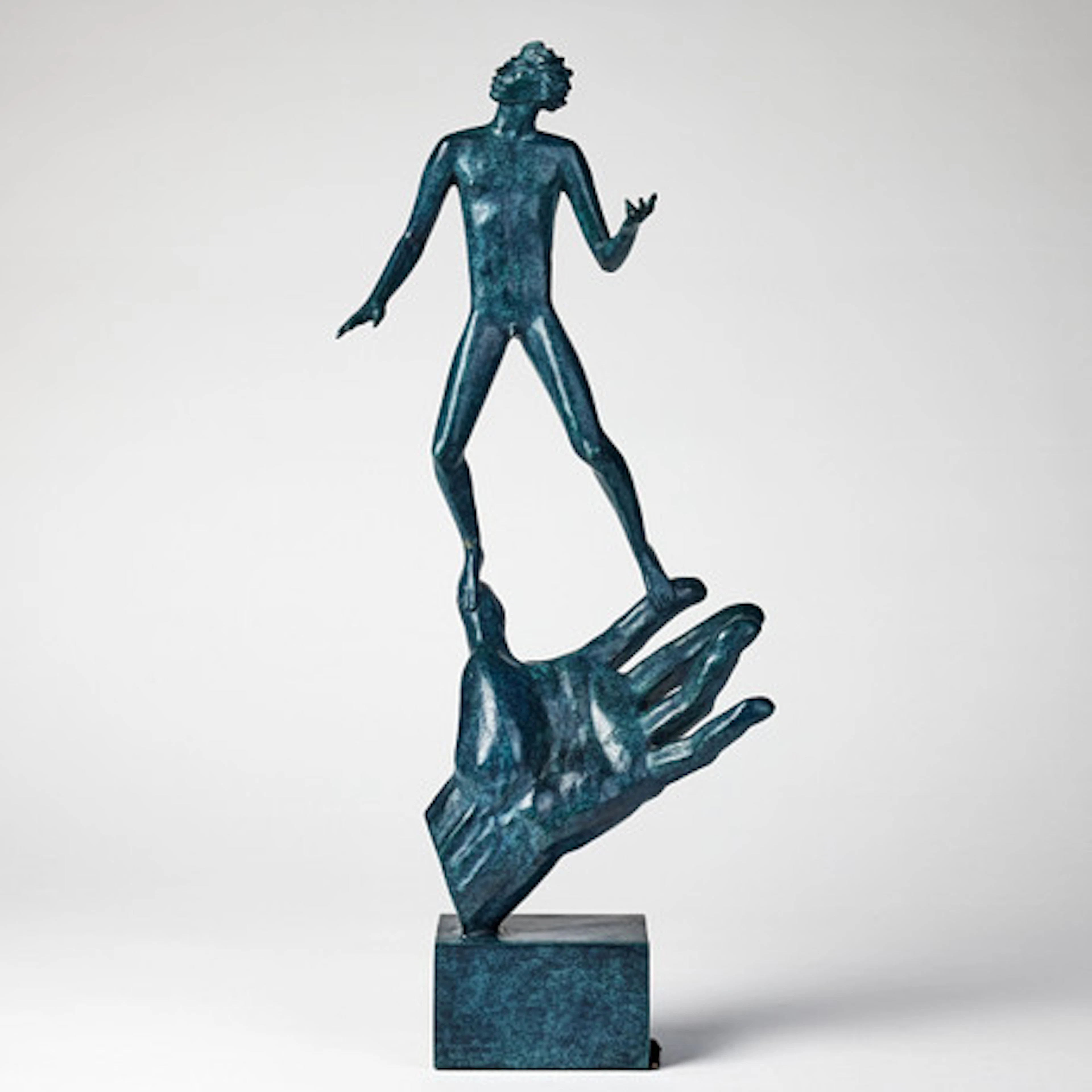 CARL MILLES (EFTER). Guds hand, grönpatine…