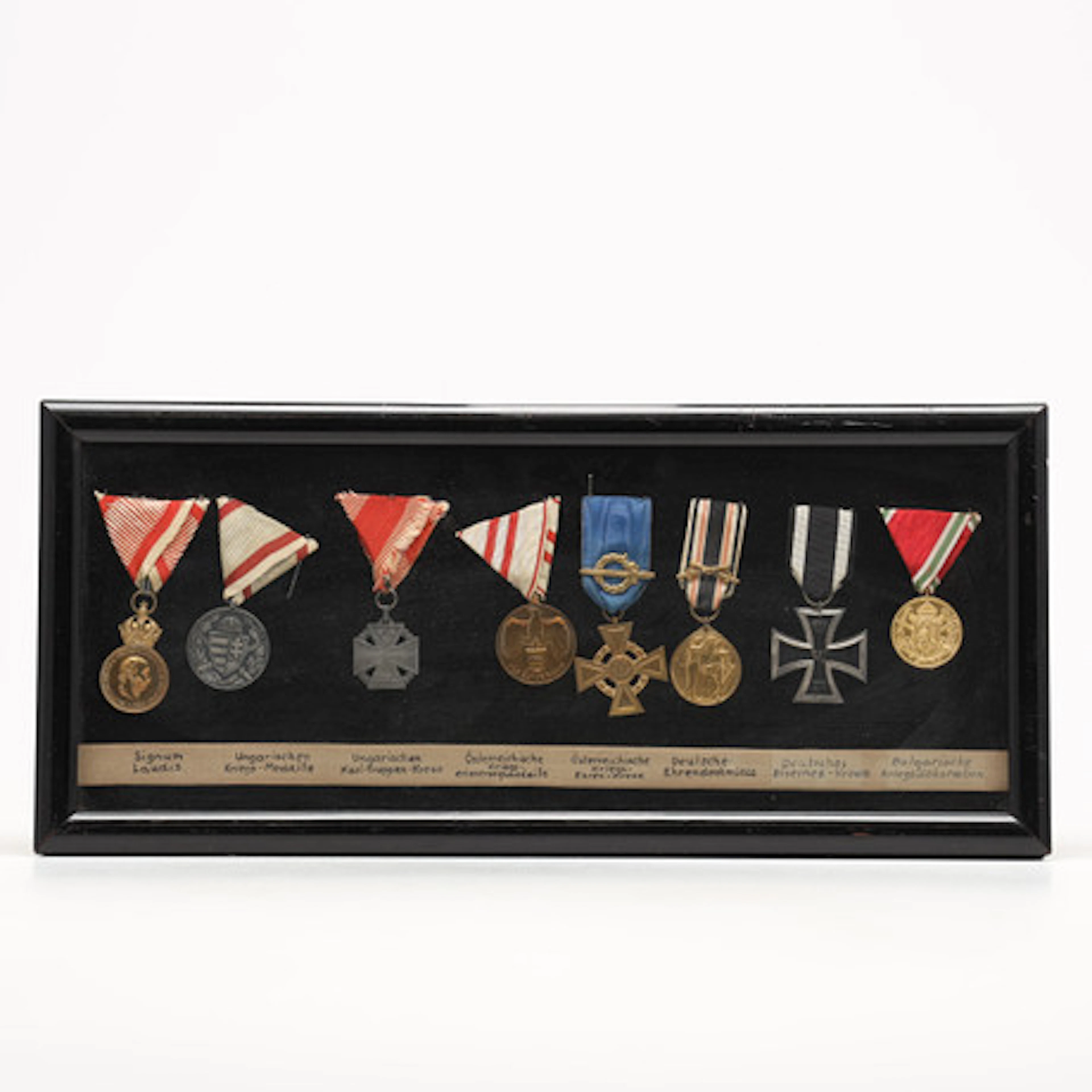 SAMLING KRIGSMEDALJER, 8 stycken, WW1, til…