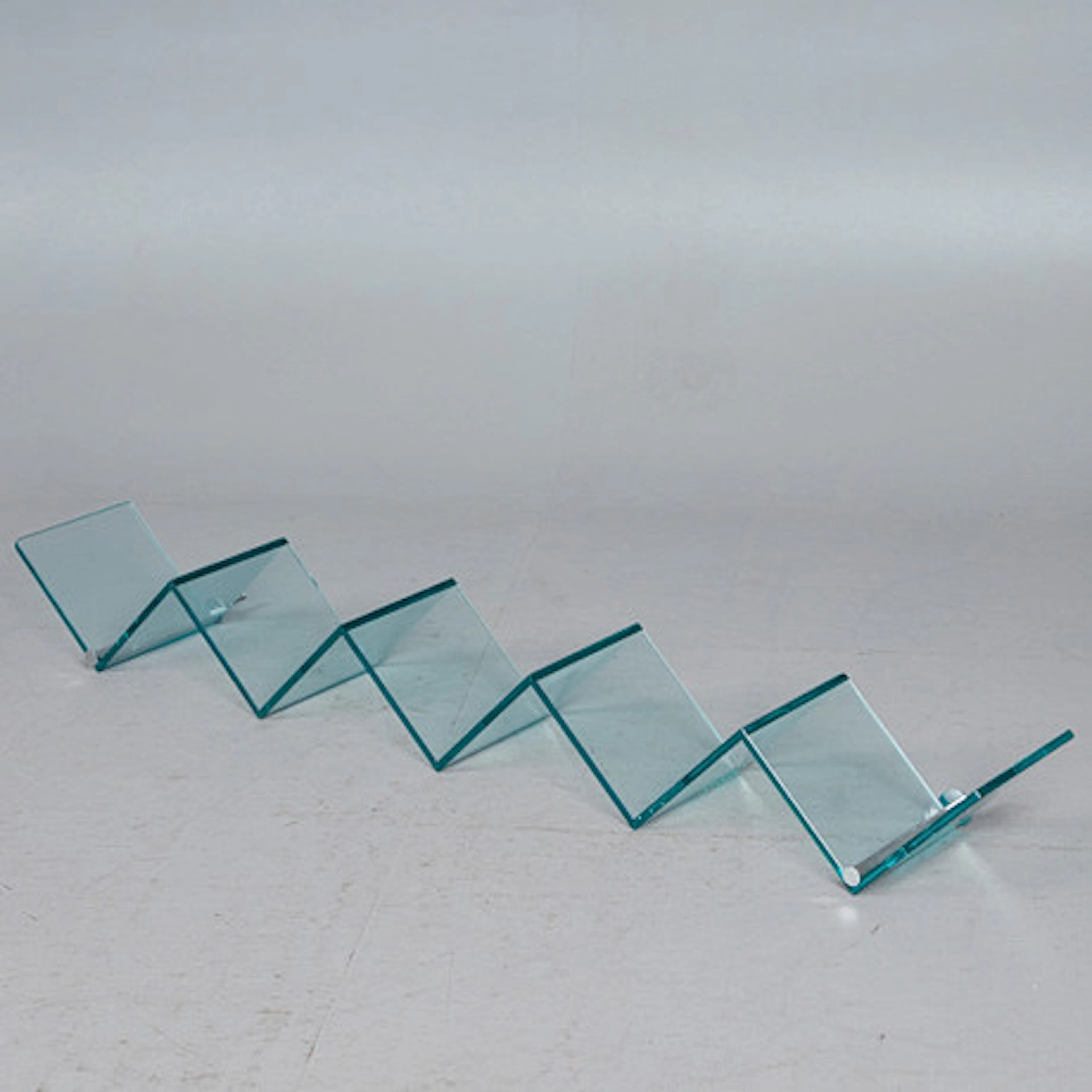 Tonelli Design, vägghylla/objekthållare, u…