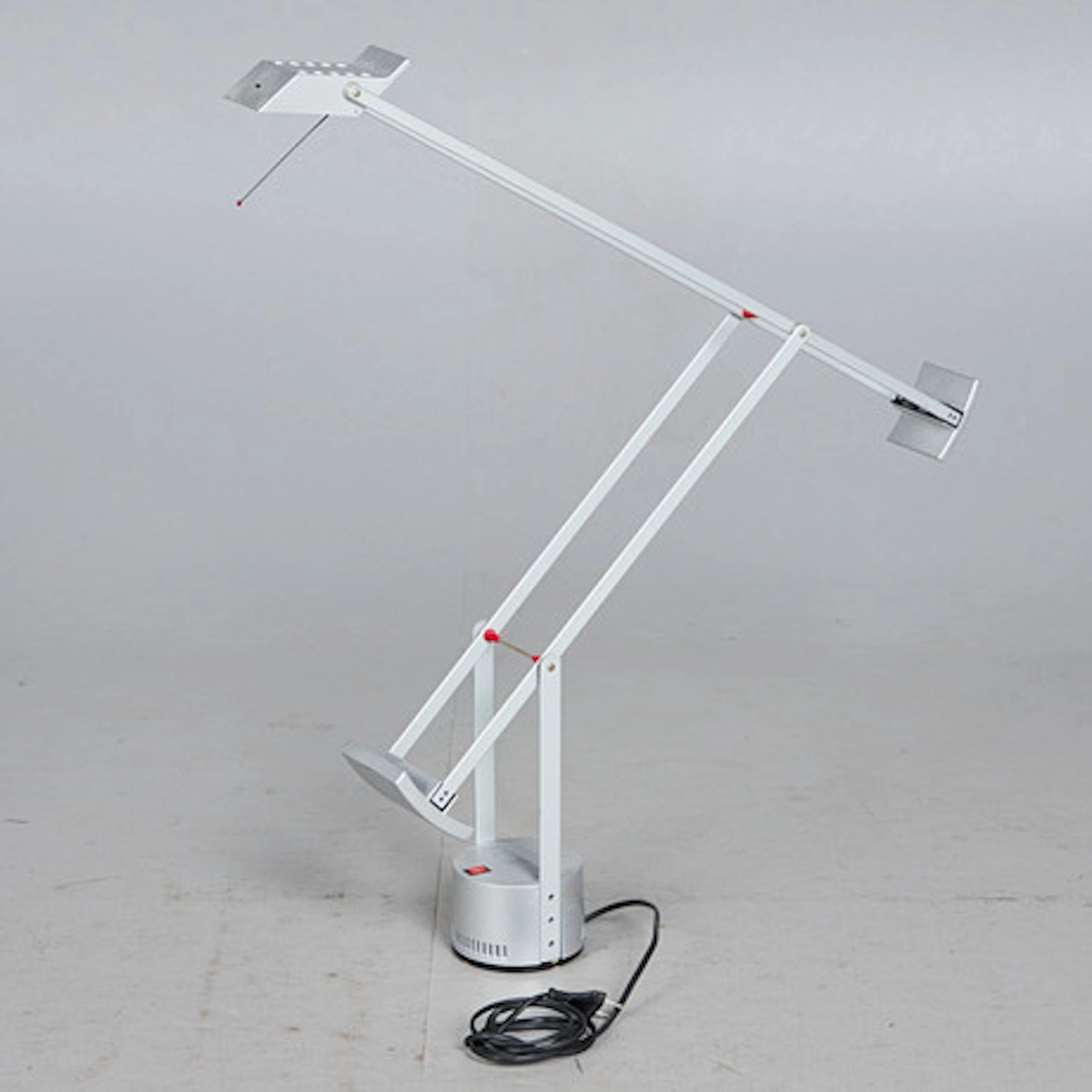 RICHARD SAPPER. Artemide, bordslampa/lampa…