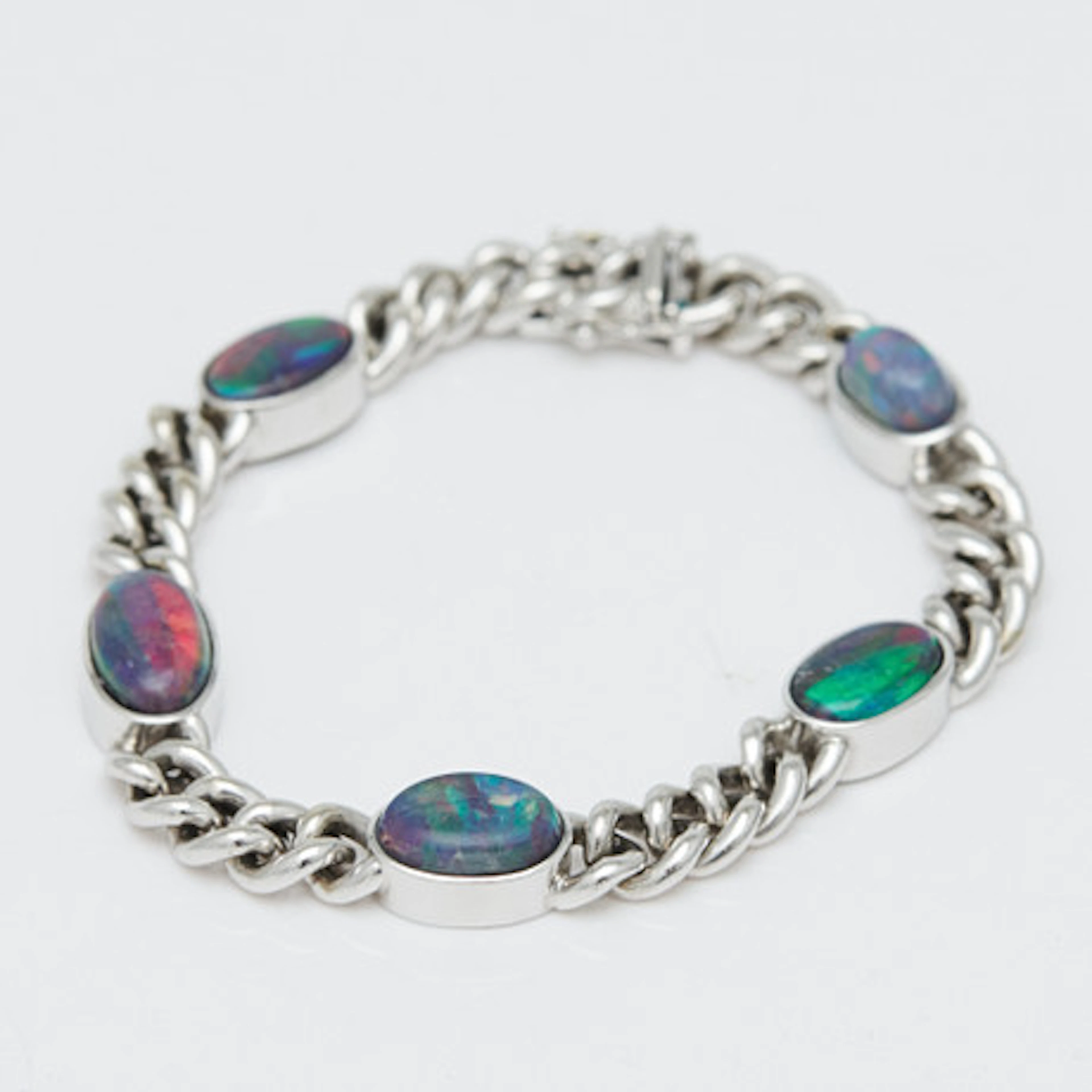 750 vitt guld Opal Triplette Curb armband.