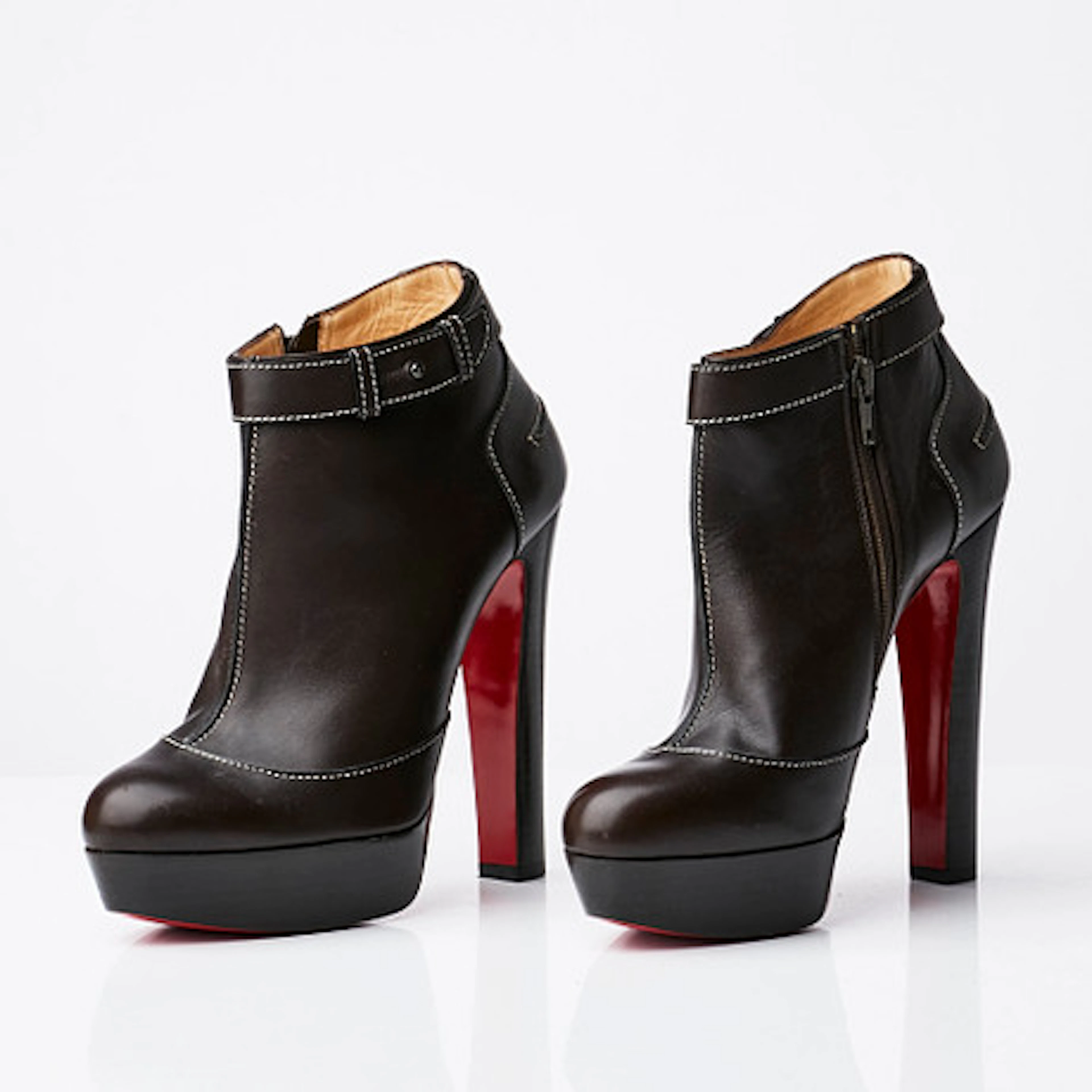 CHRISTIAN LOUBOUTIN, skor, "Et d´un plato …