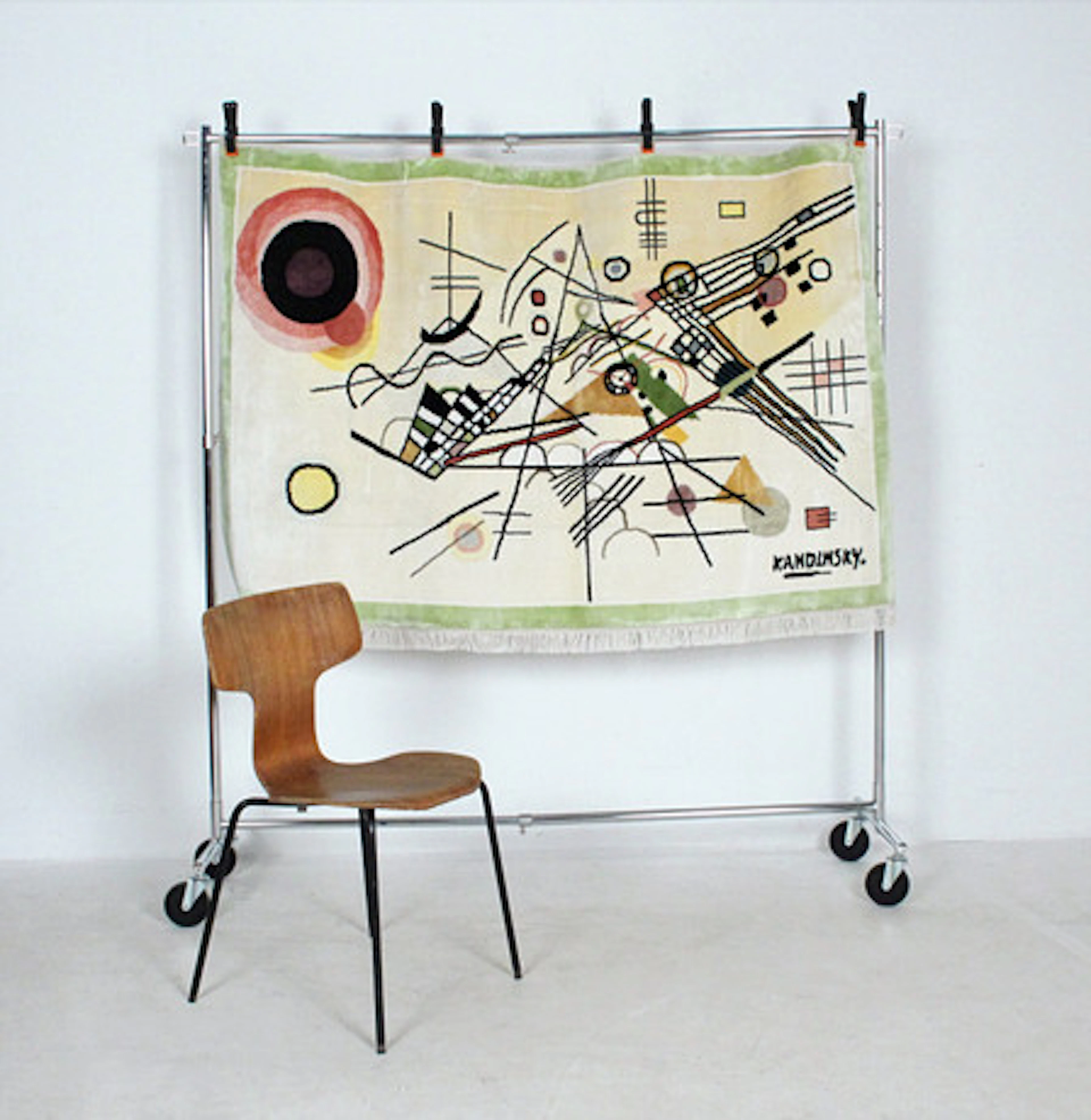 Efter ”Wassily Kandinsky” gobeläng/Bauhaus…