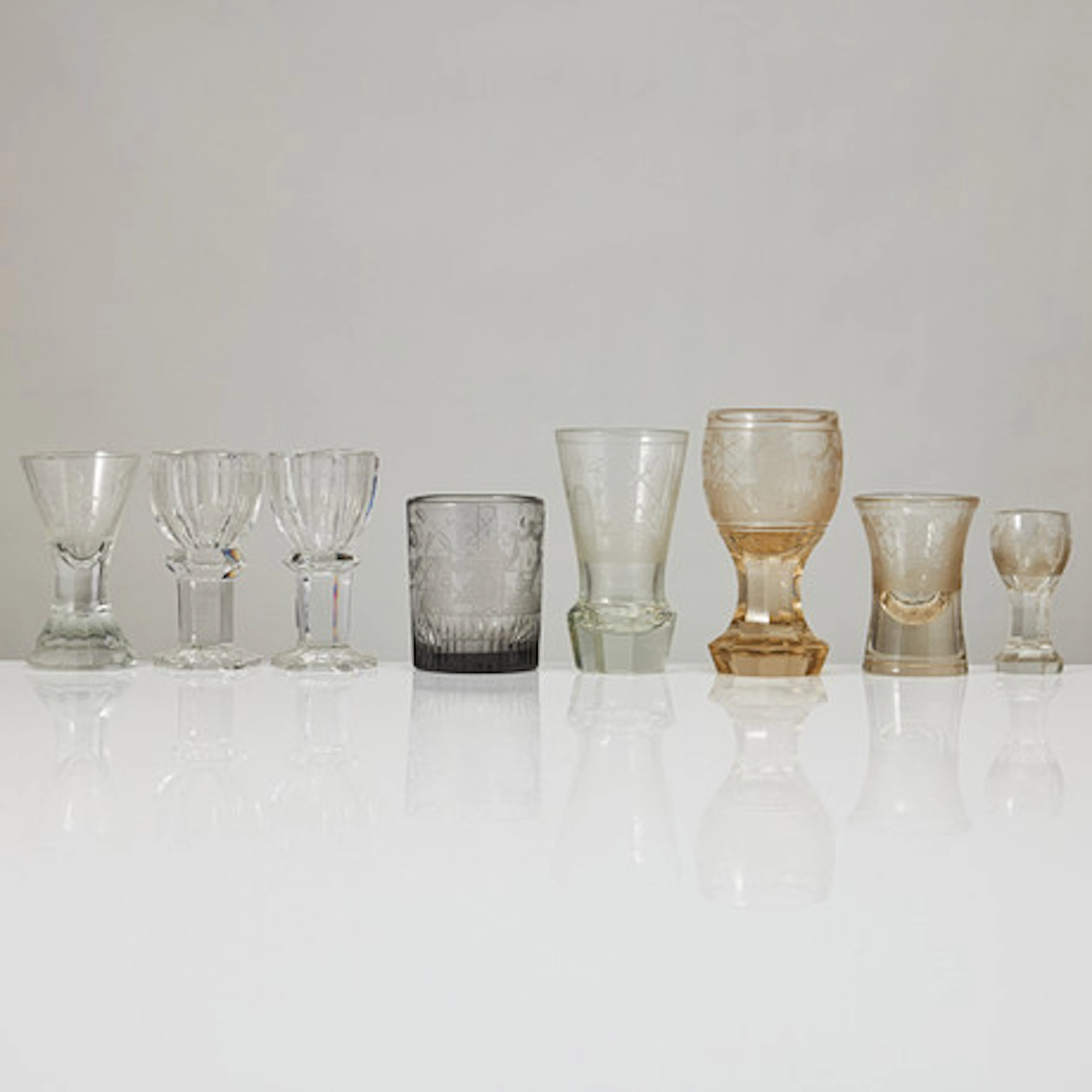 FRIMURARGLAS, 8 st., 18/1900-tal, varieran…