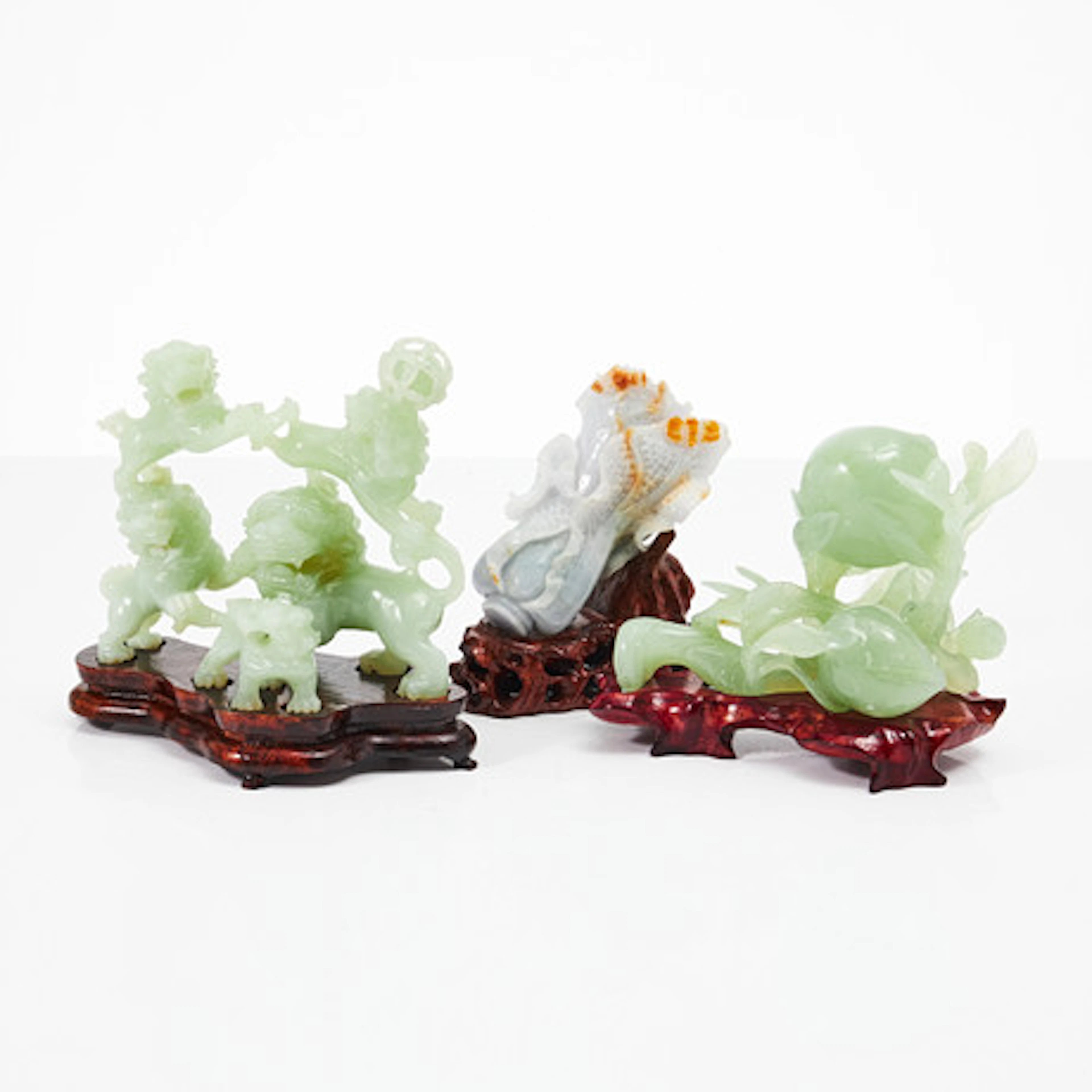 SKULPTURER, 3 st., jade, Kina, 1900-tal.