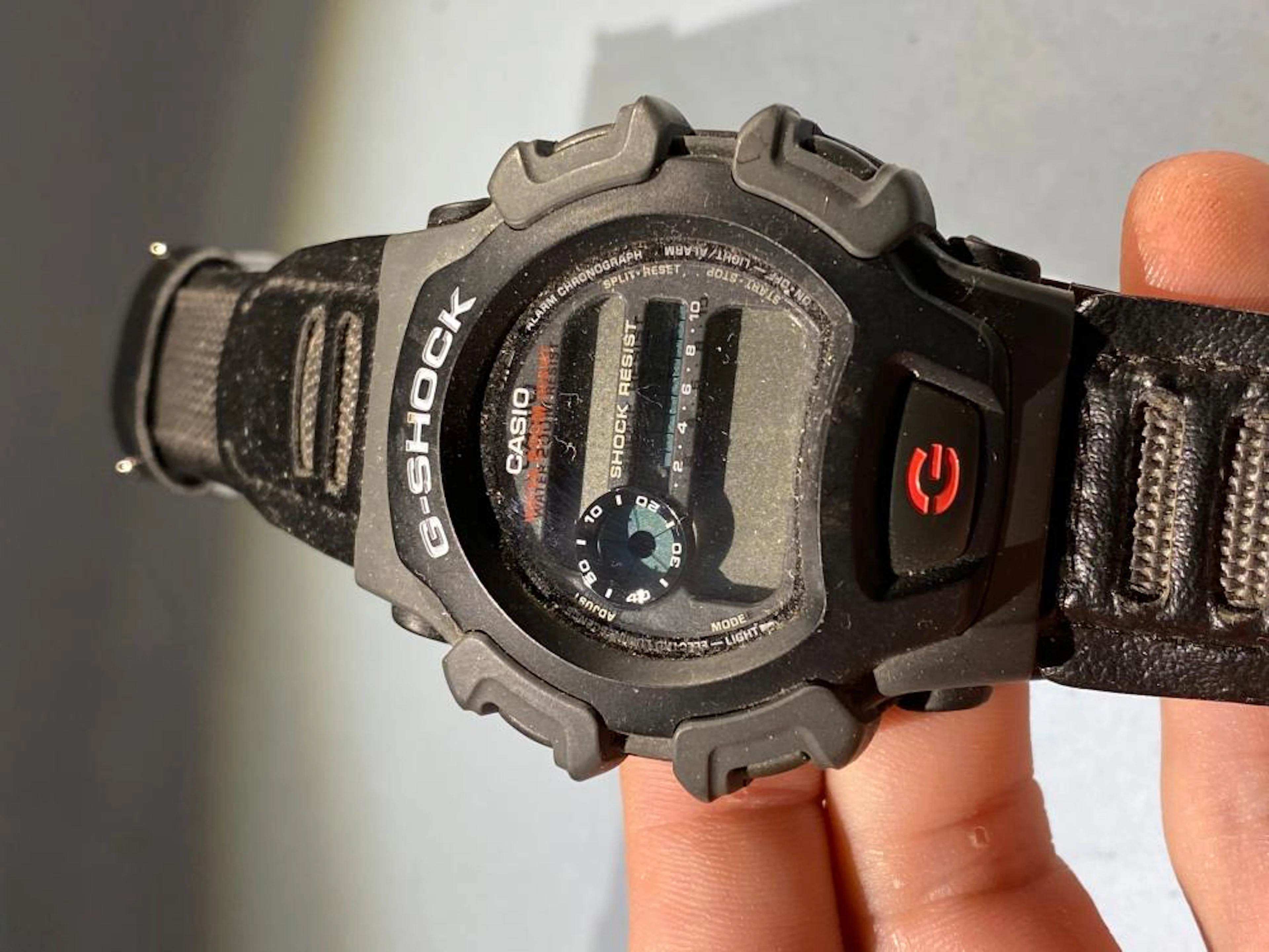 Casio G-Shock DW-004 1659 MenÕs Watch Digital WR 20 BAR...