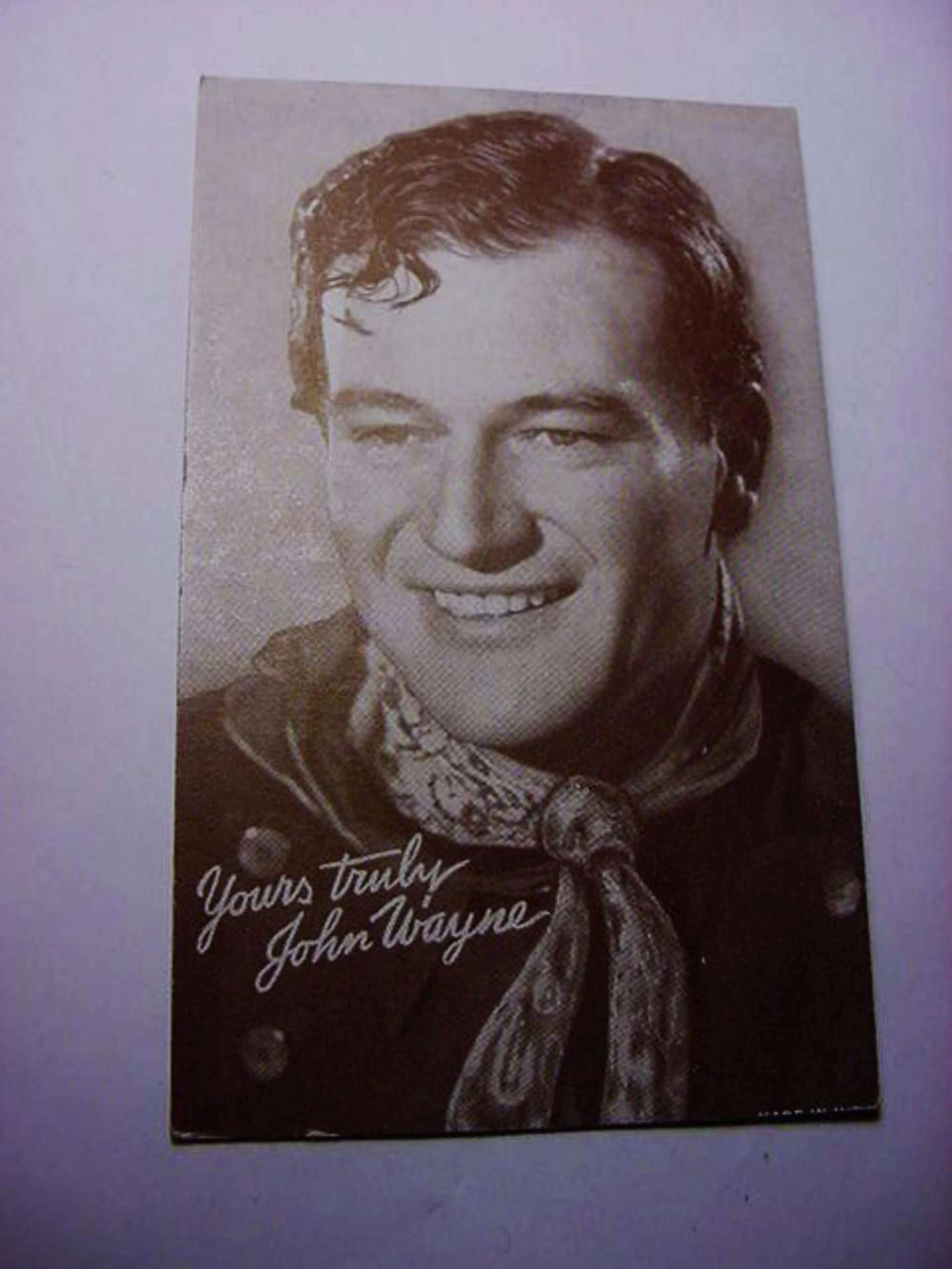 VINTAGE JOHN WAYNE ARCADE CARD