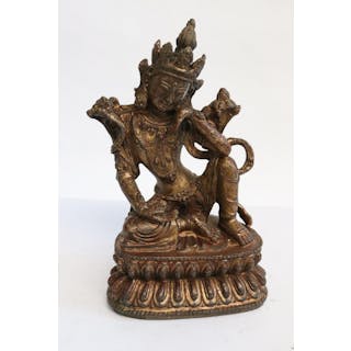 Fine Chinese bronze sculpture of deity