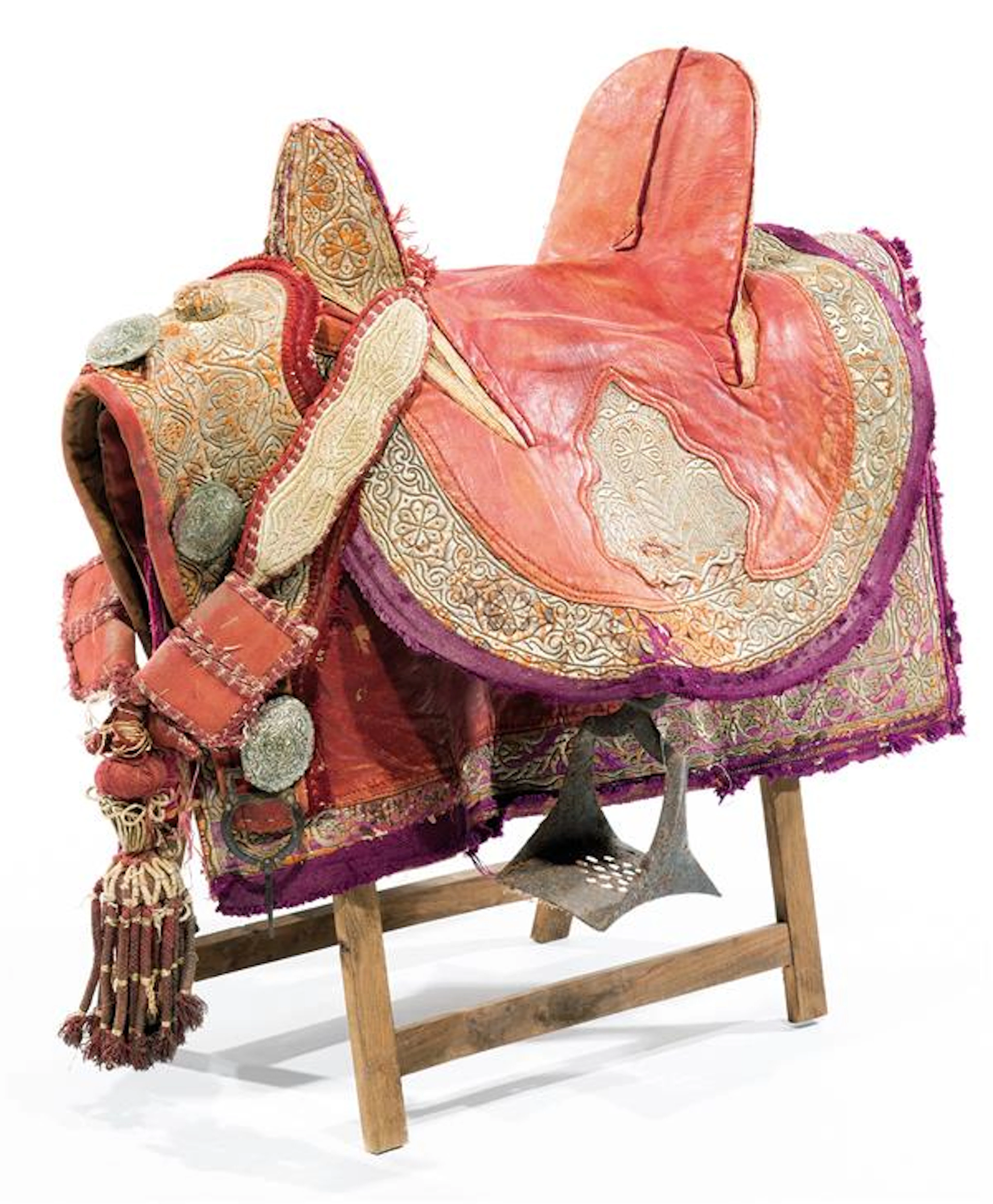 SELLE MAROCAINE "SERDJ" recouverte de cuir rouge entièrement
