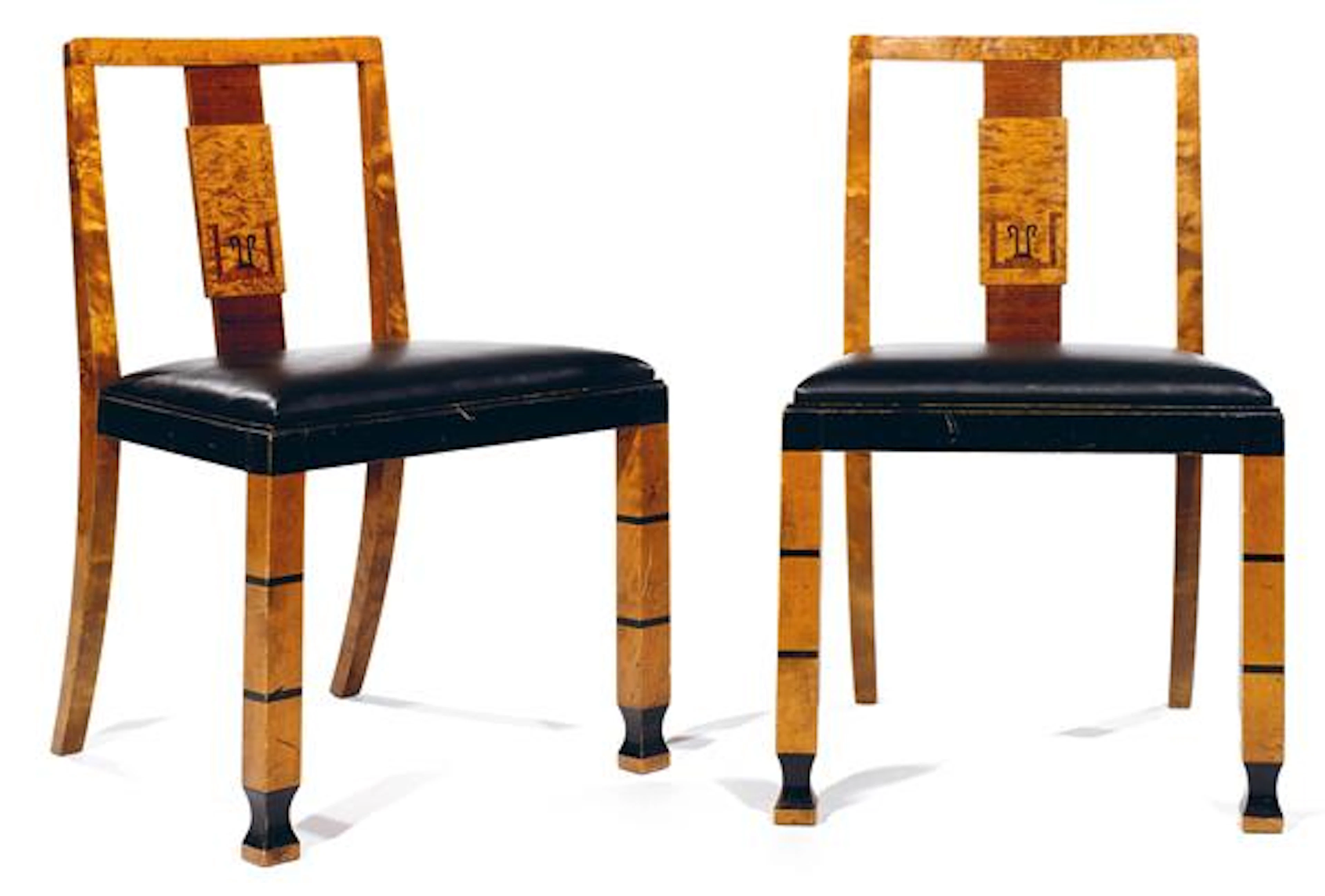 OTTO SCHULZ (1920-2013) Rare paire de chaises néo-classiques en placage d'acajou