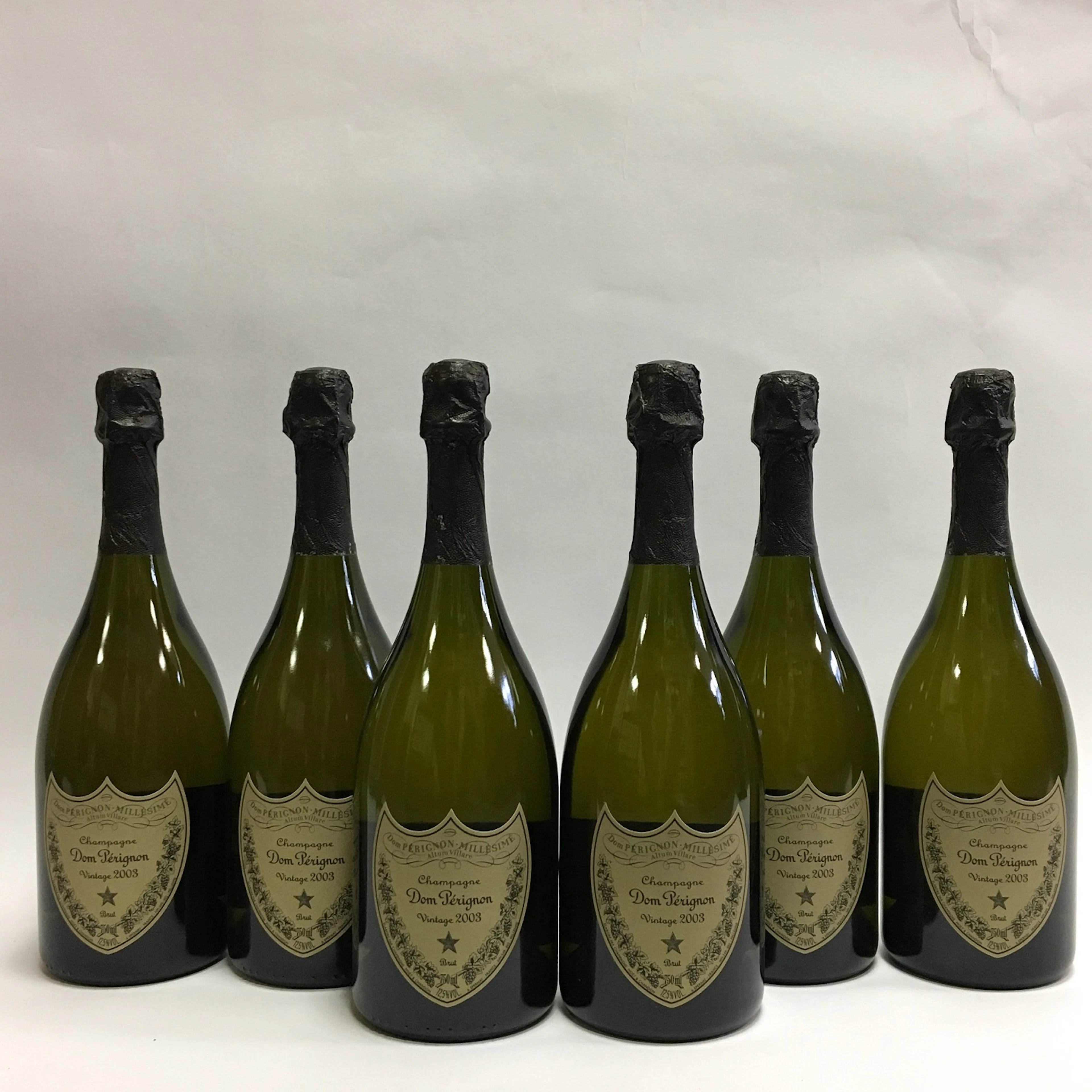 6 bouteilles CHAMPAGNE