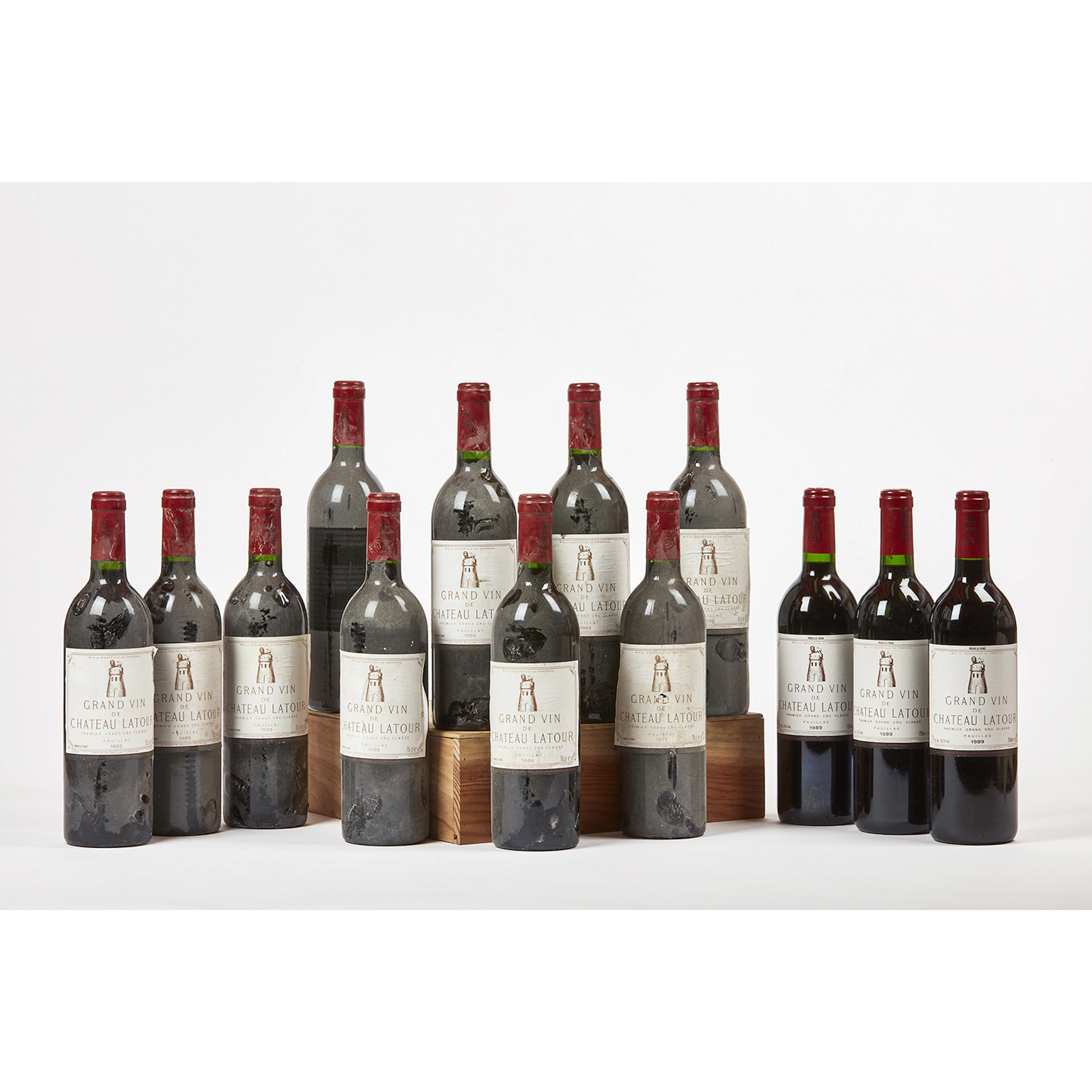 3 bouteilles Ch�teau LATOUR