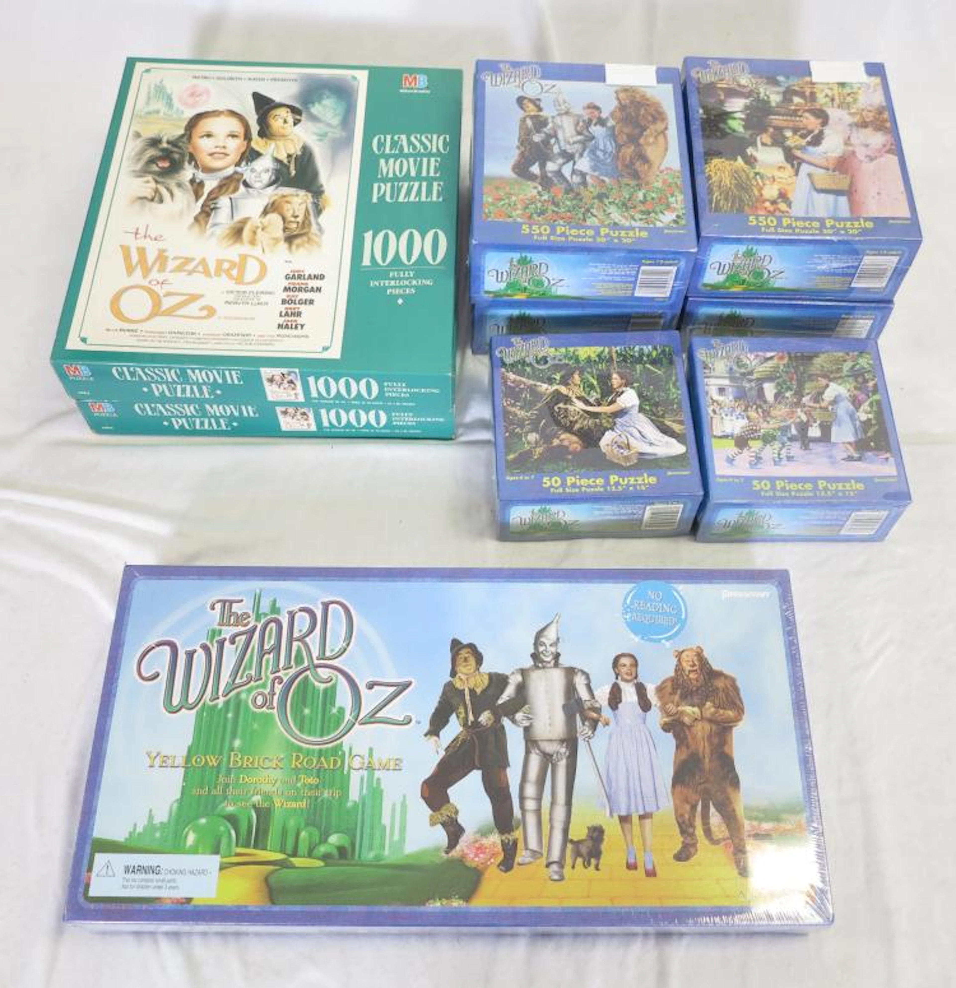 (8) The Wizard of Oz Puzzles and Yellow Brick Road Board Game