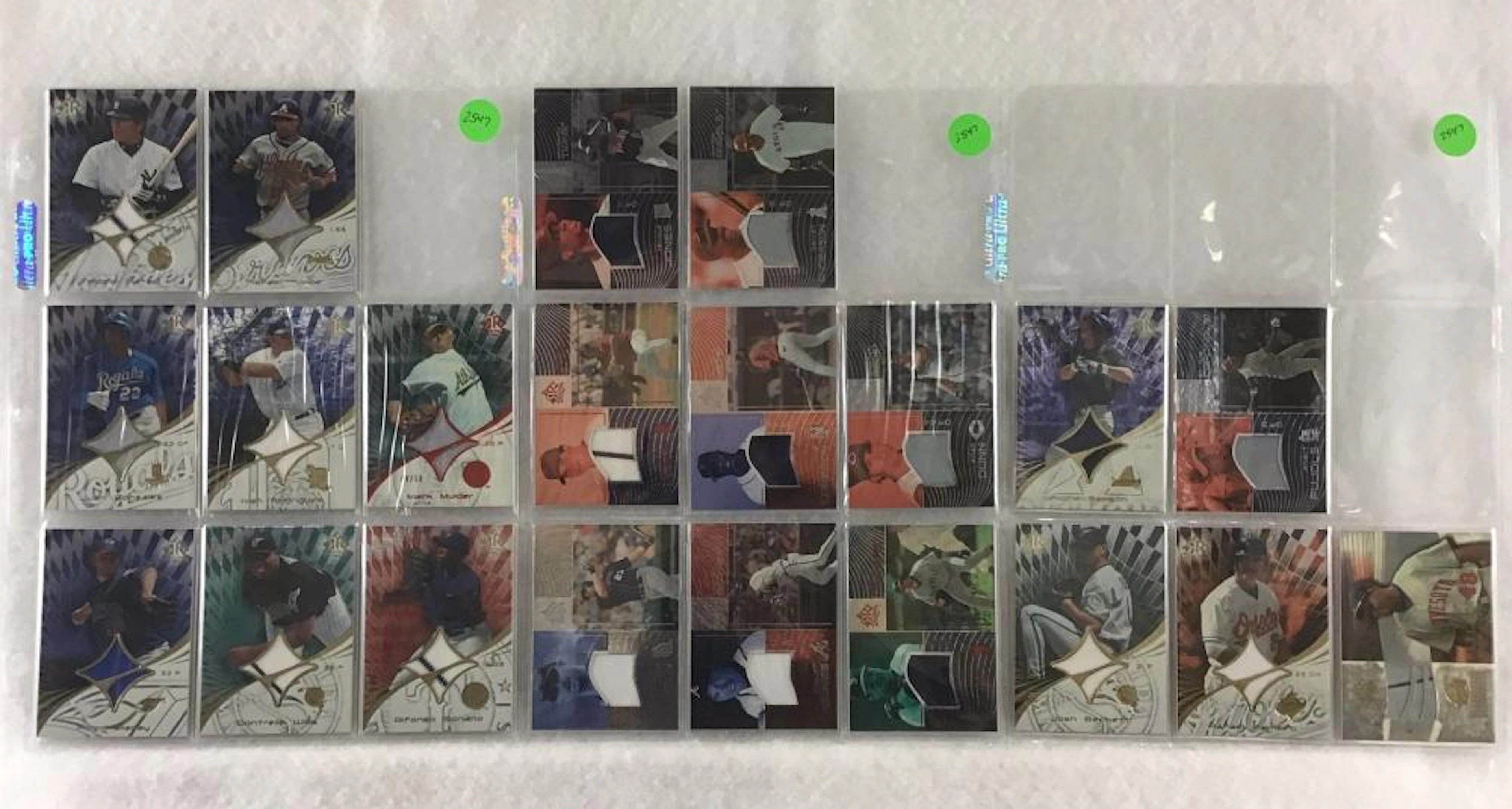 (21) 2004 Upper Deck Reflections Relic Game Used Jersey Baseball Cards
