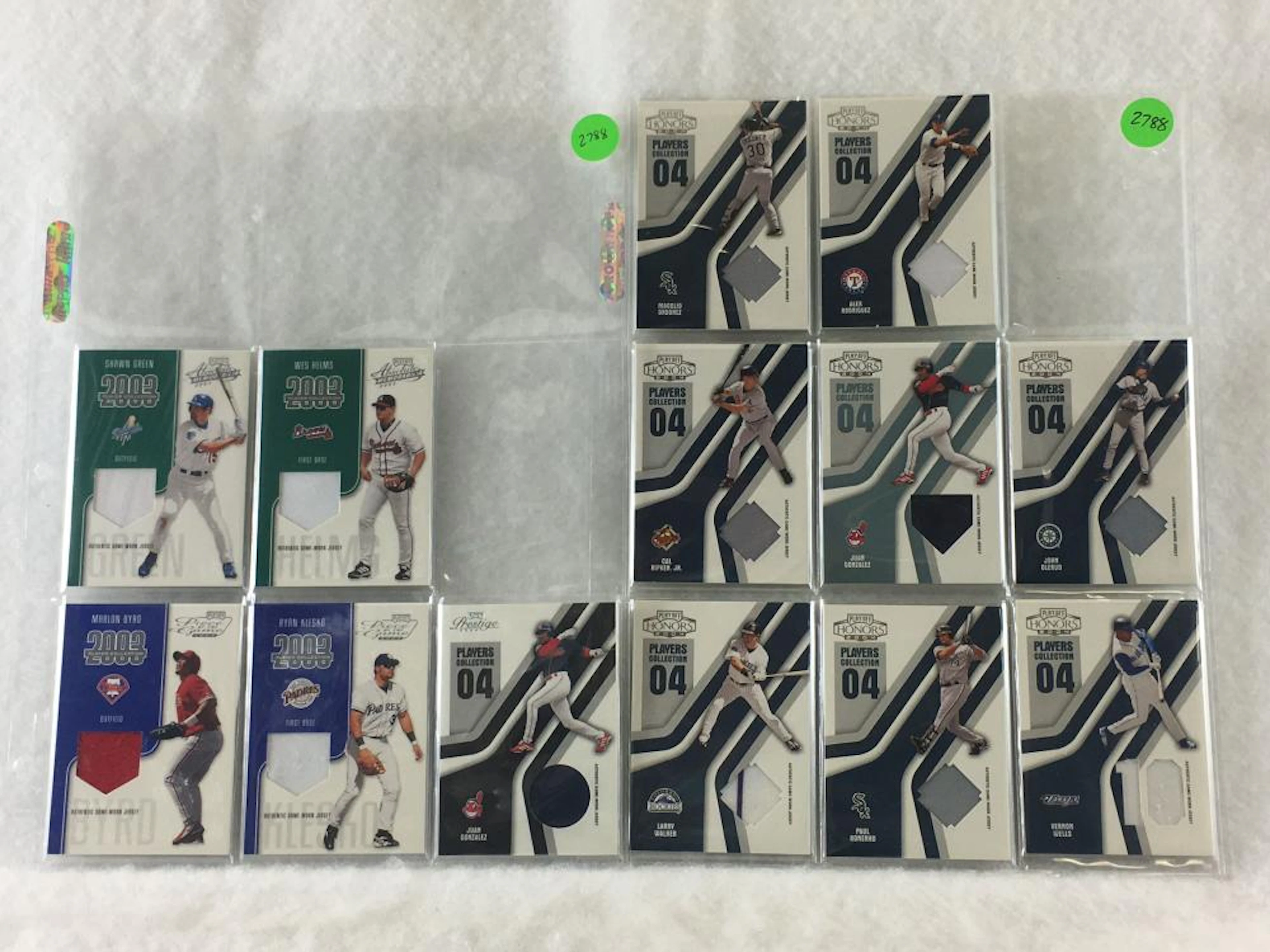 (13) 2003 & 2004 Playoff Players Collection Relic...