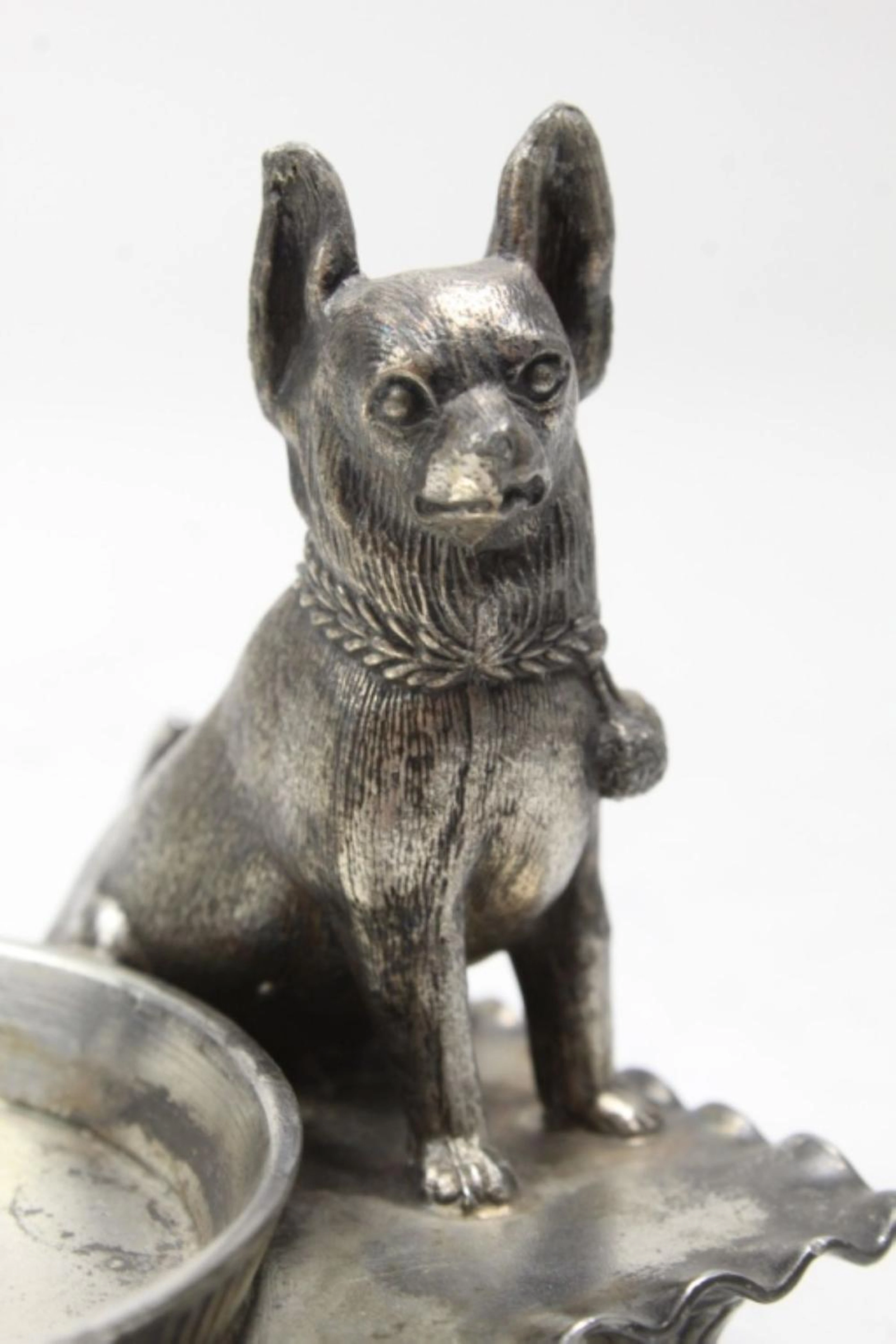 VICTORIAN FIGURAL DOG SILVER PLATE SALT CELLAR