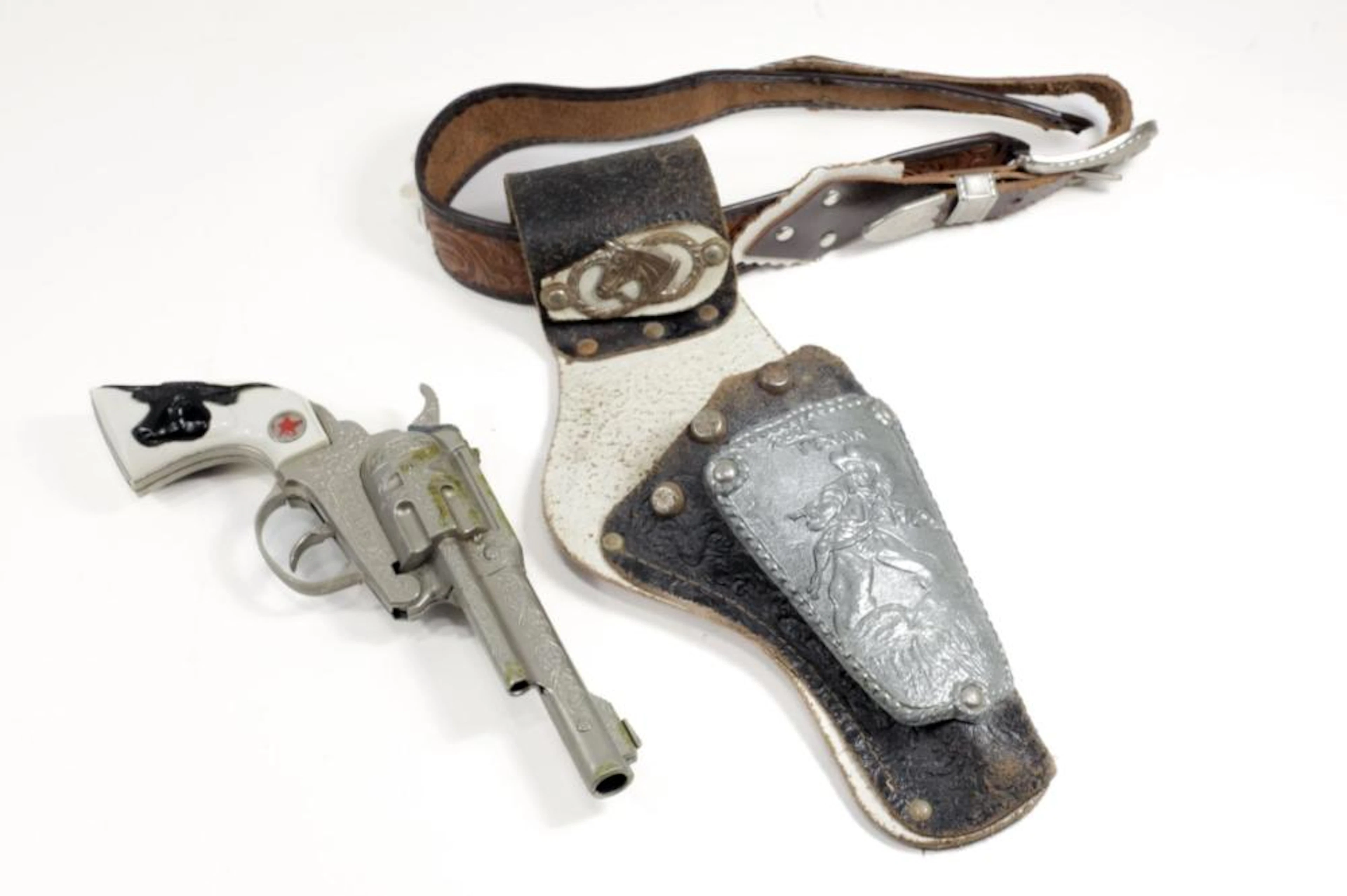 VINTAGE HUBLEY TEXAN JR. CAP GUN AND HOLSTER