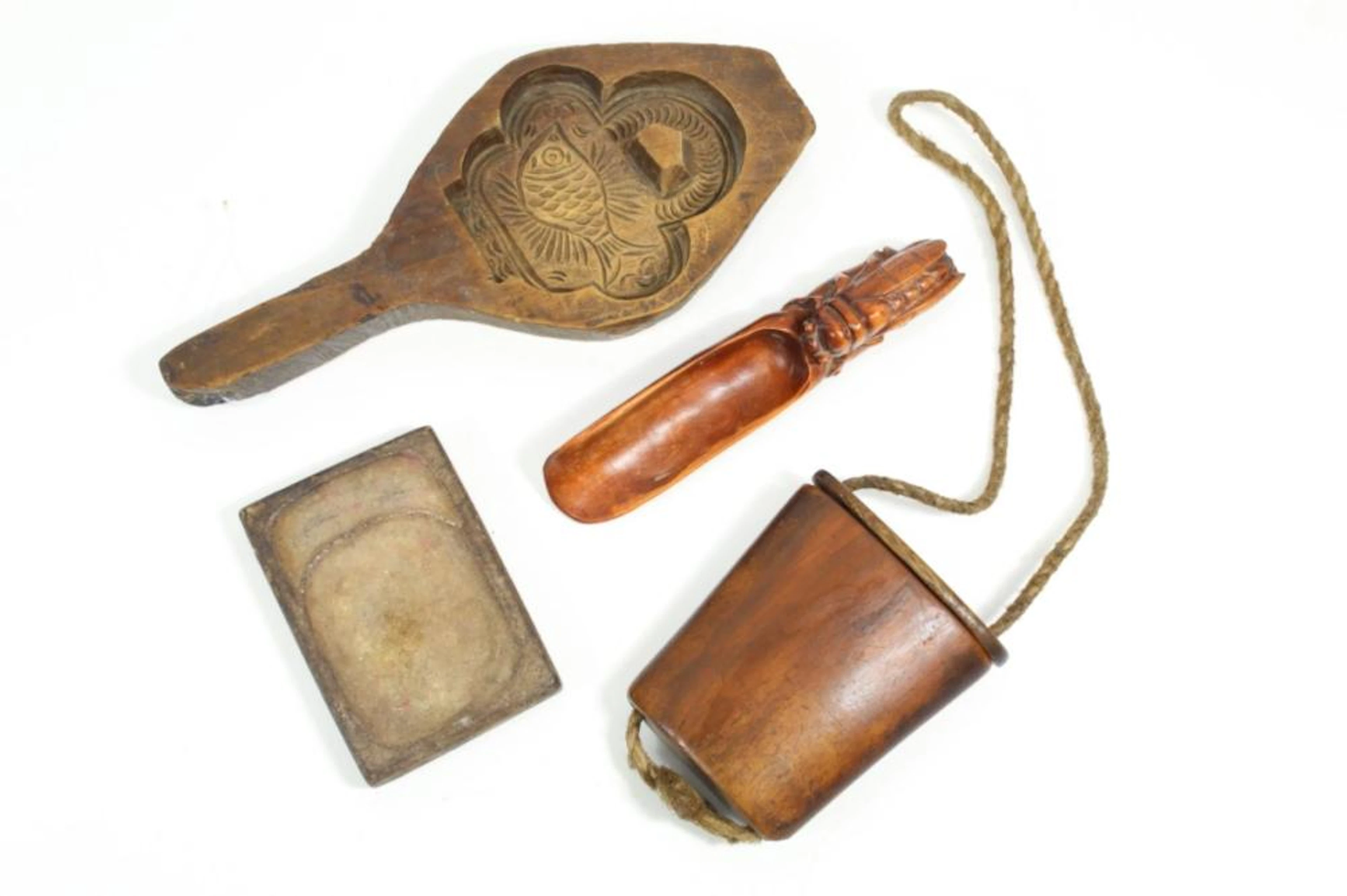 4 CHINESE WOOD & INKSTONE TEA SCOOP MOON CAKE