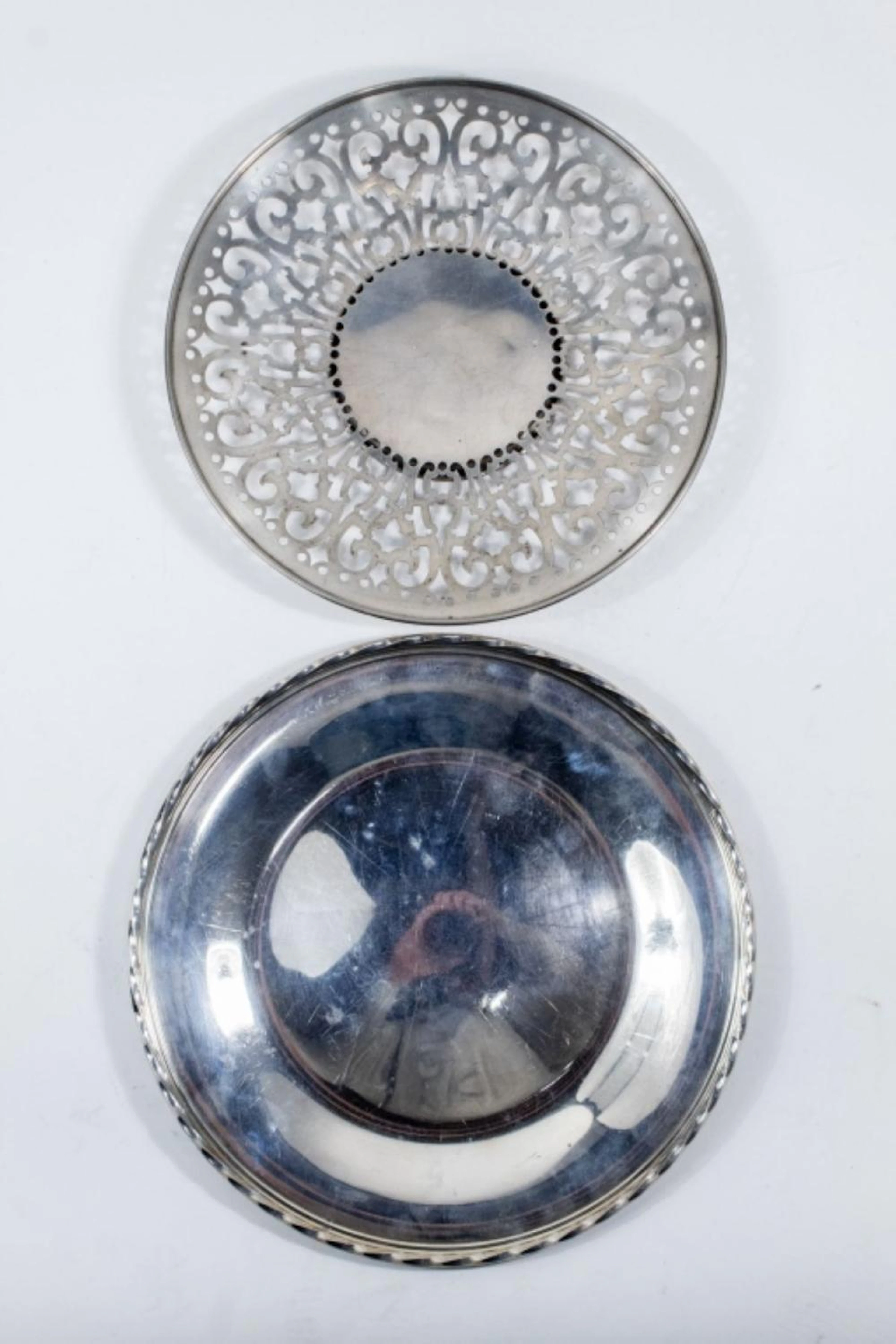TOWLE & WOODSIDE STERLING SILVER TRAYS
