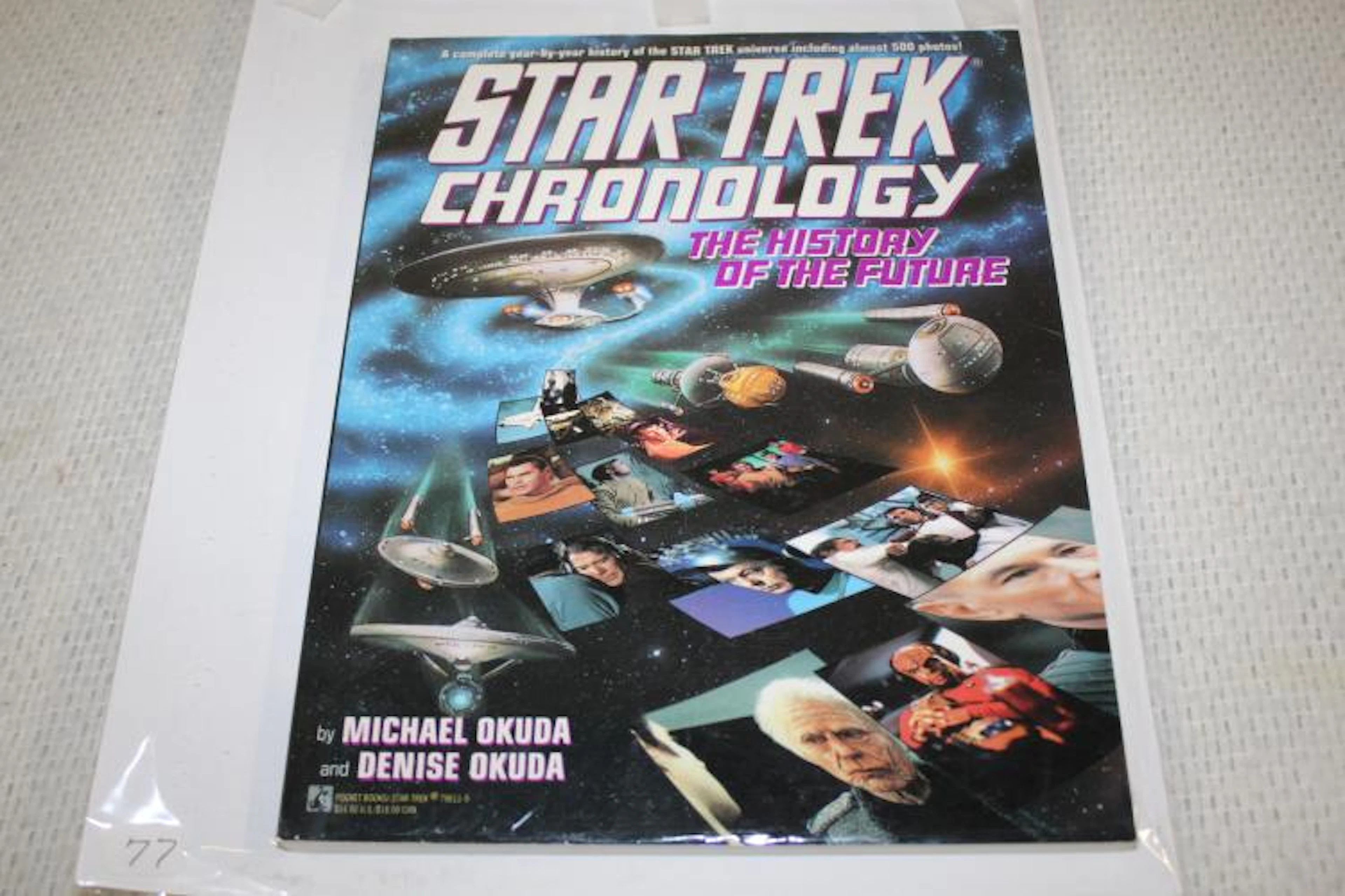 STAR TREK CHRONOLOGY !!!! WE SHIP WORLD WIDE !!!!