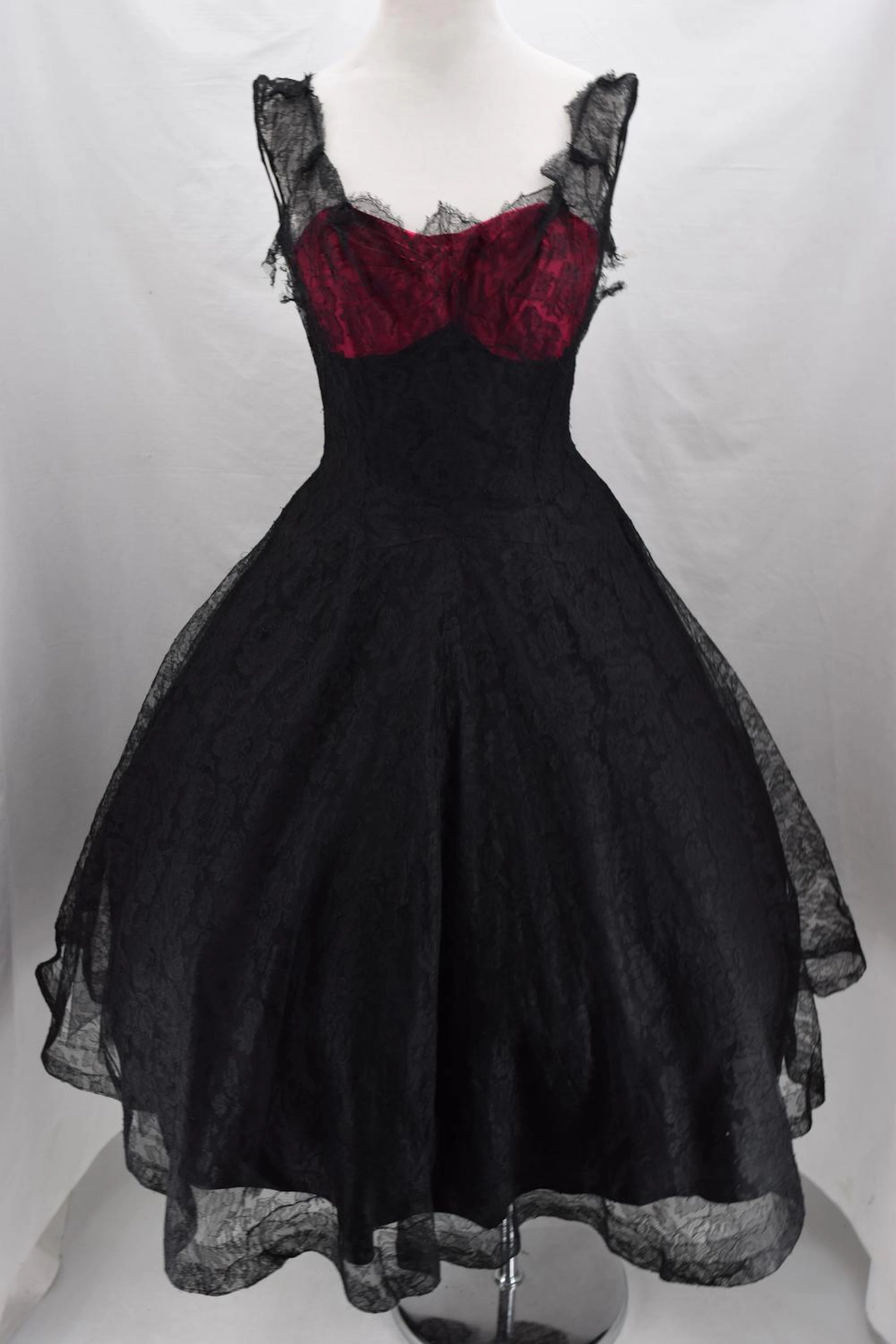 Vintage 1950's CEIL CHAPMAN, Chantilly Lace Party Dress