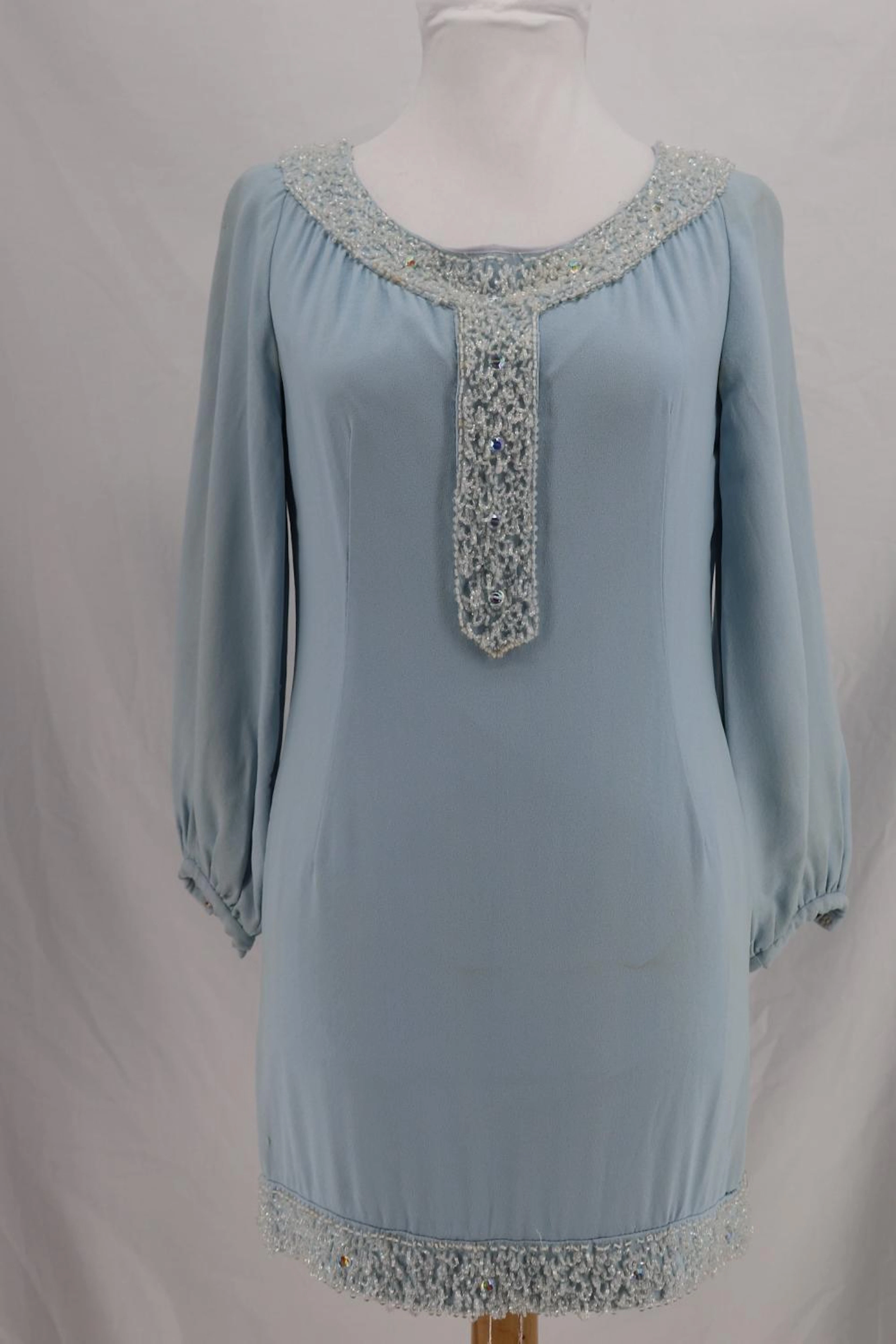 Vintage 1960's SUZY PERETTE Mini shift with Beads